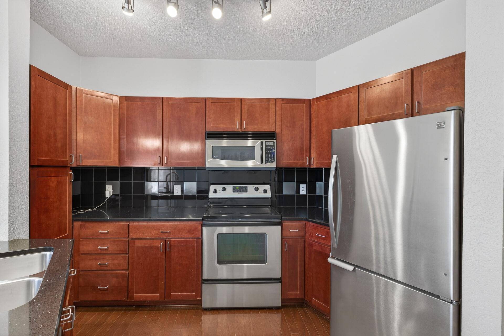 314 E 18th ST, Minneapolis, MN 55404
