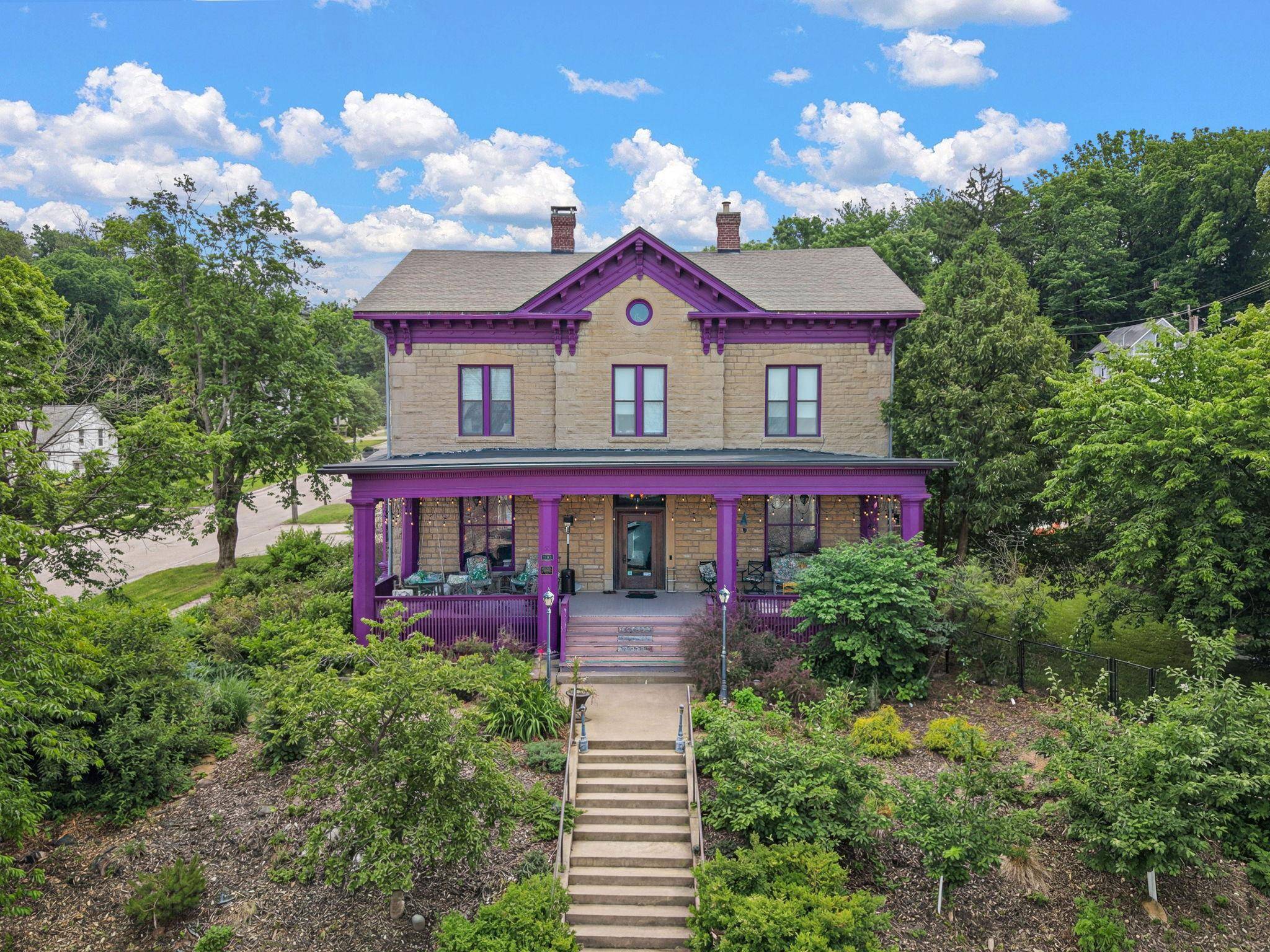 1105 W 4th ST, Red Wing, MN 55066