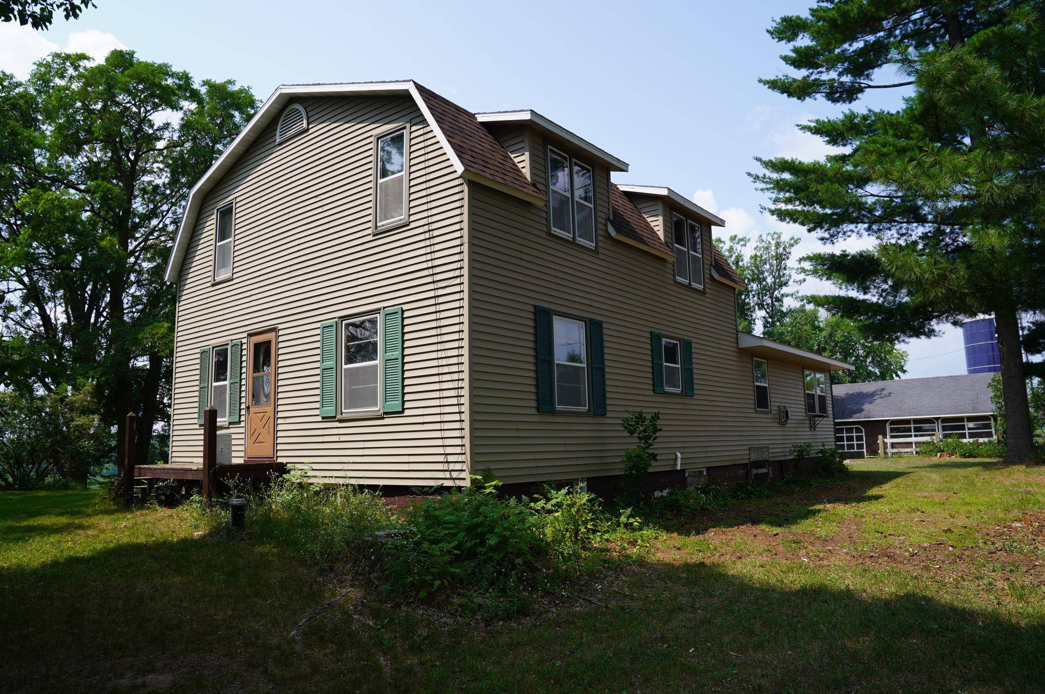 1847 Dubois RD, Webster, WI 54893