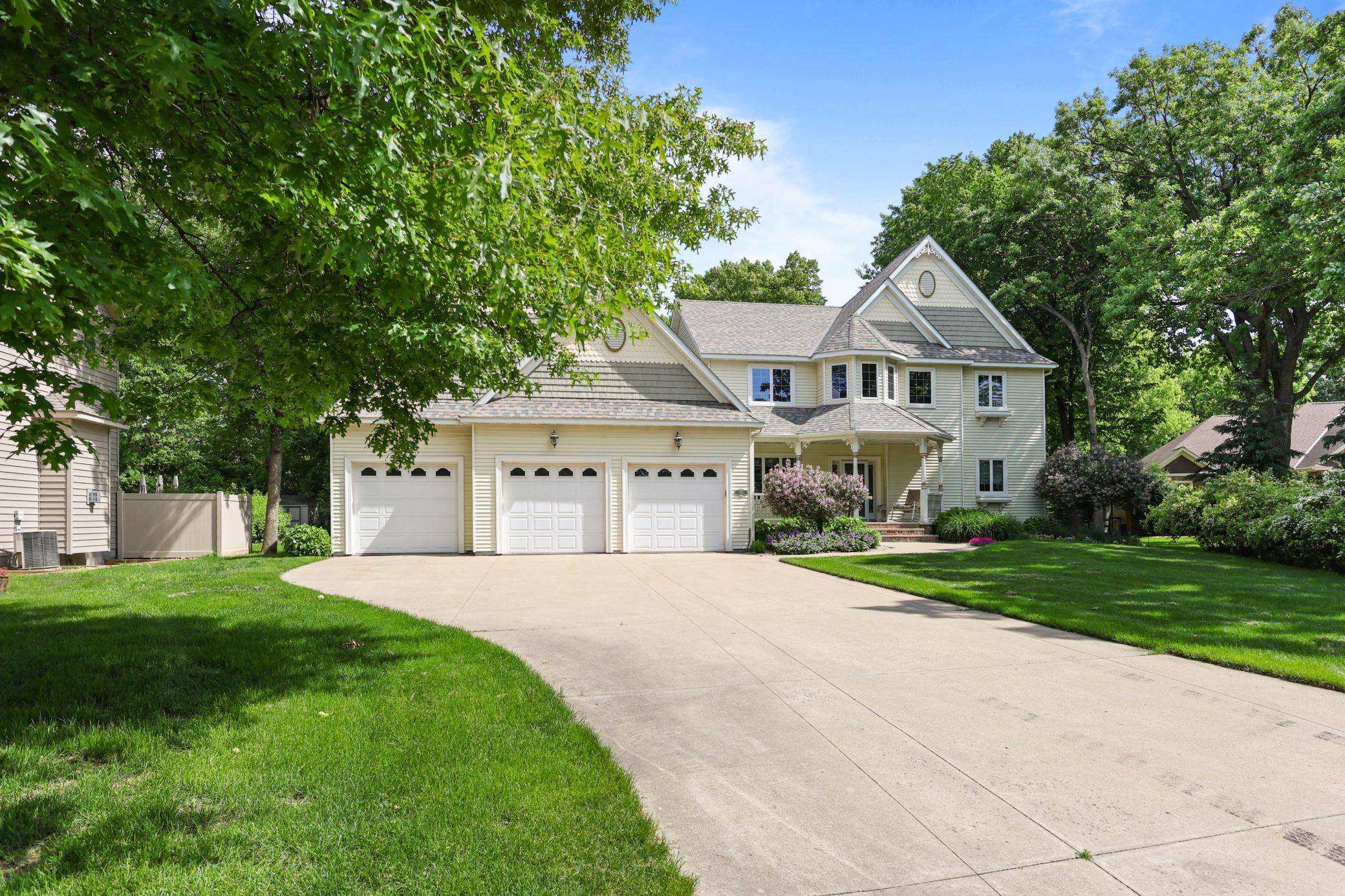 725 Starlight DR, Sartell, MN 56377