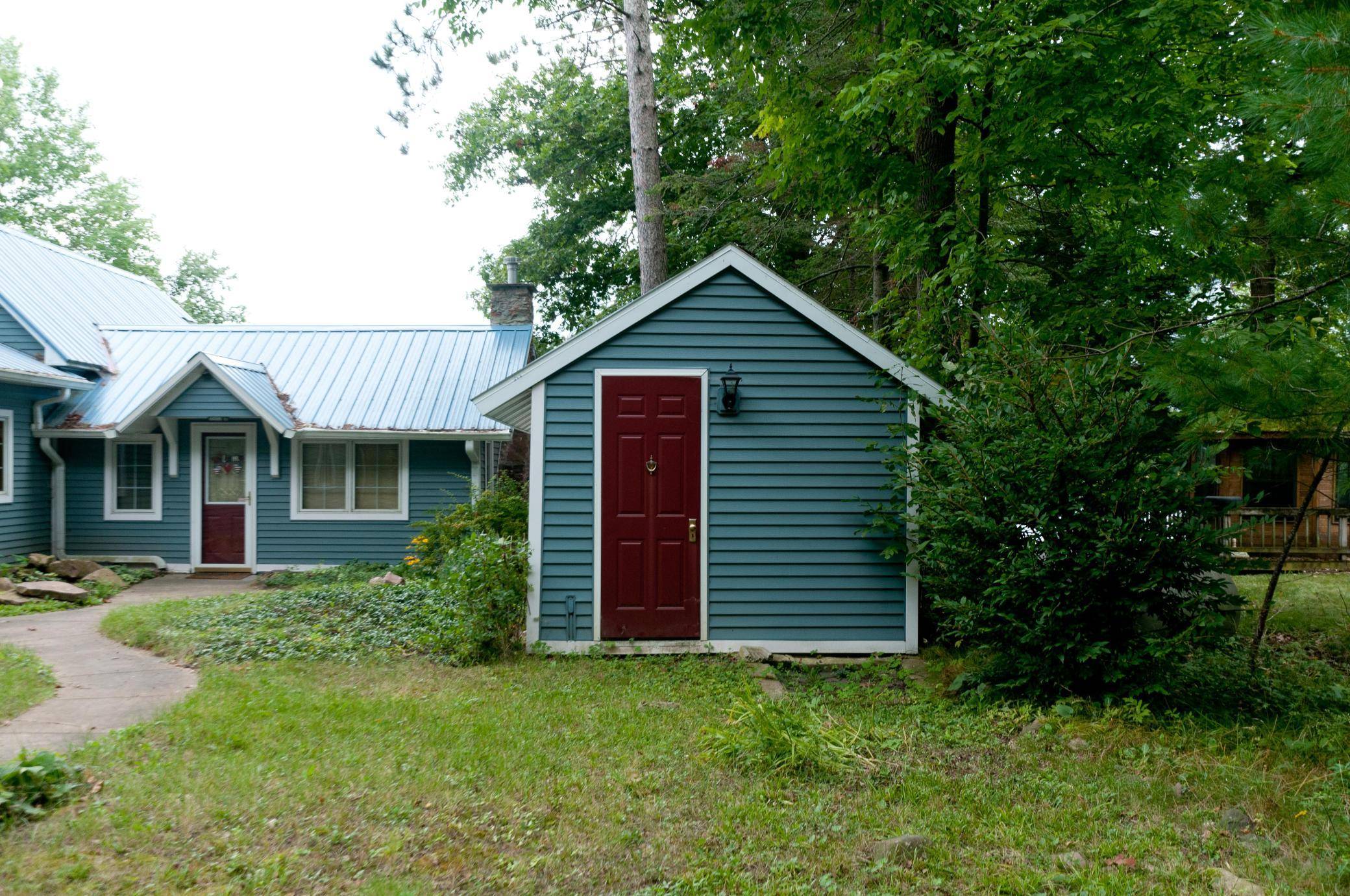 W15949 Bass Lake RD, Weyerhaeuser, WI 54895