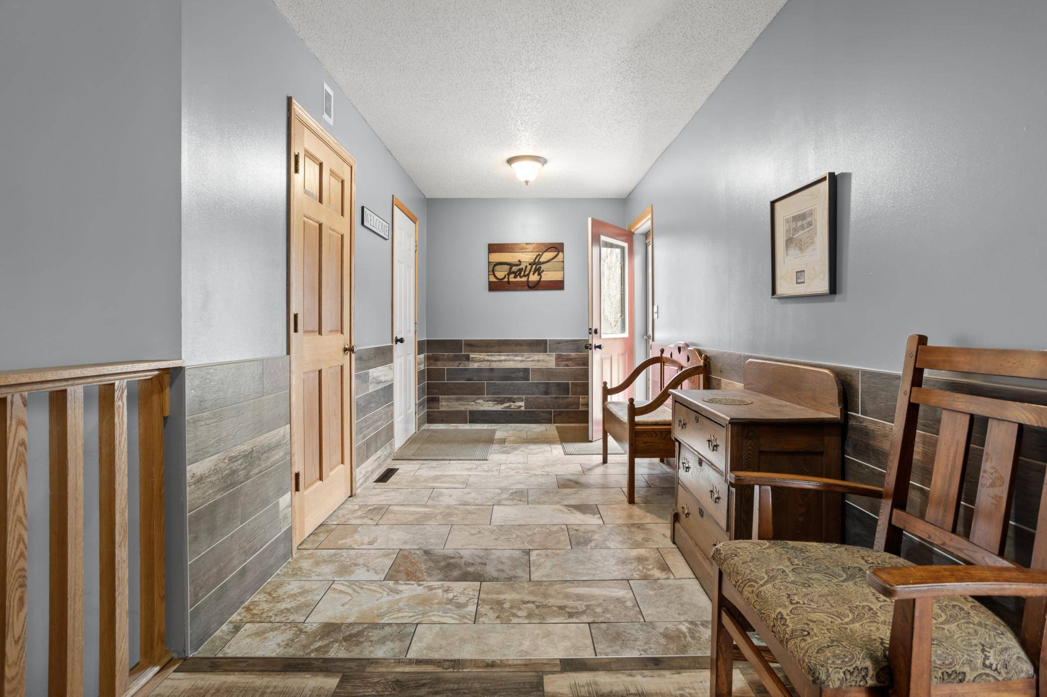 10100 Maple LN, Detroit Lakes, MN 56501