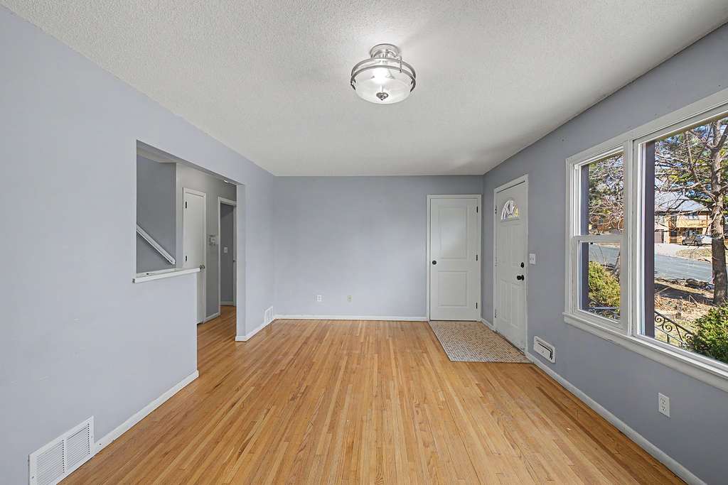 4034 Cleveland ST NE, Columbia Heights, MN 55421