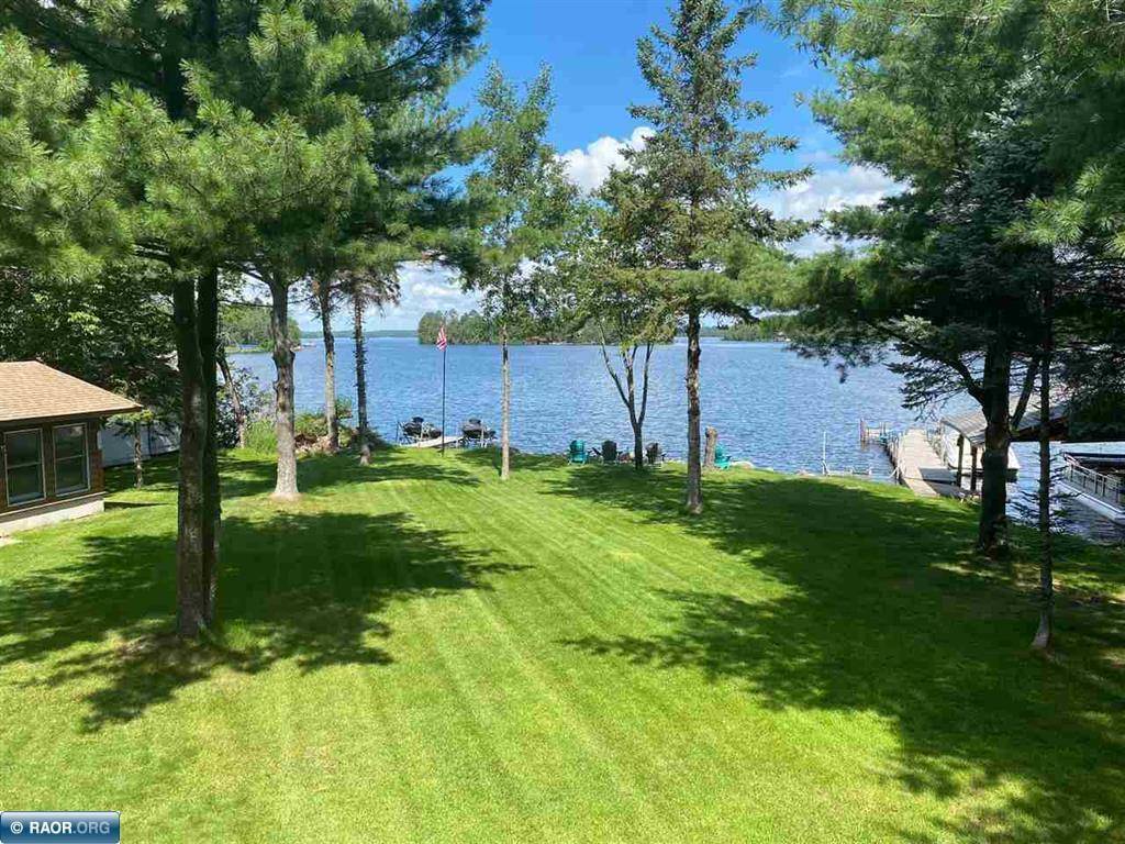 8519 Peterson RD, Cook, MN 55723