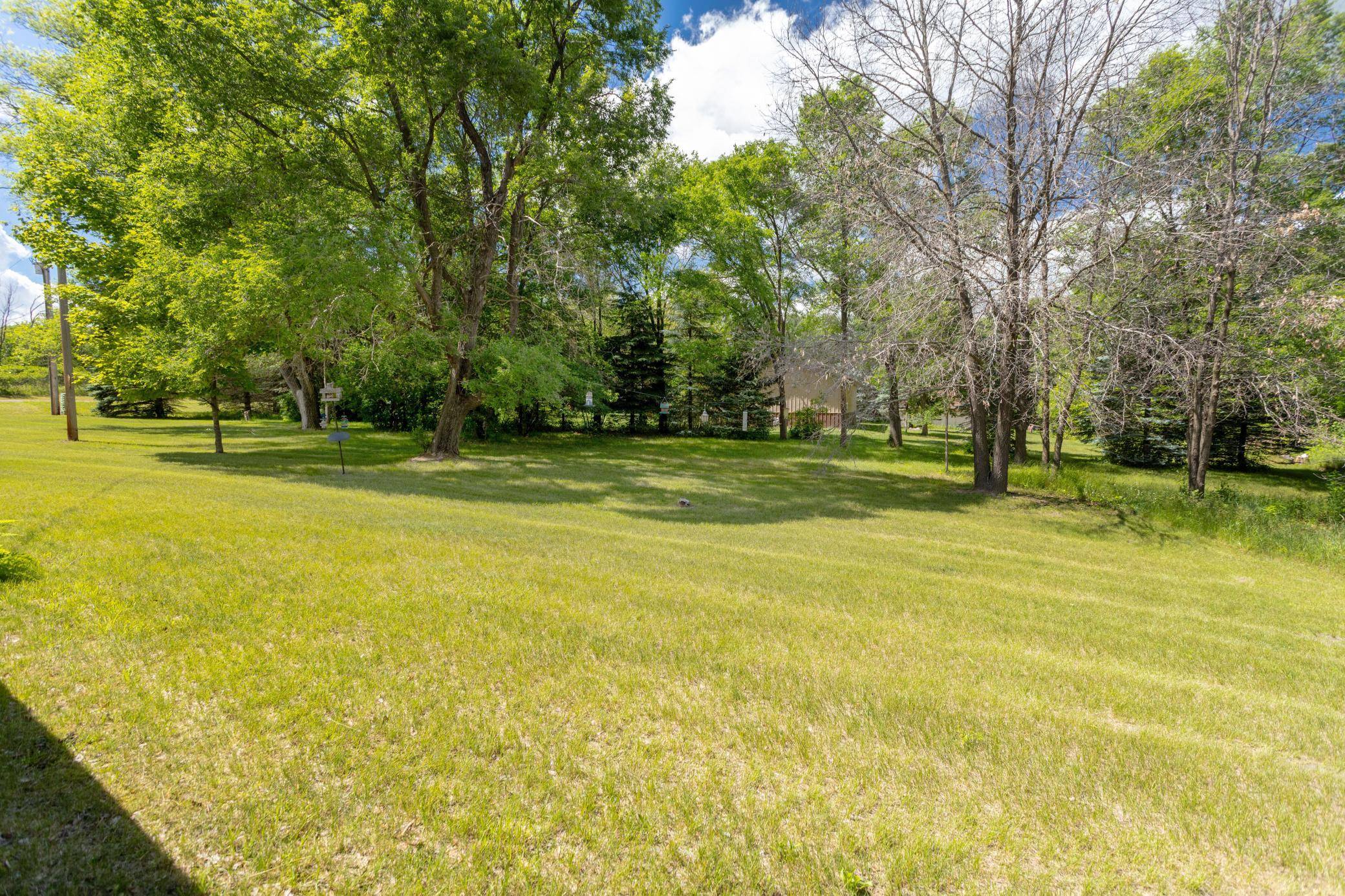 18975 Flora ST NW, Oak Grove, MN 55011