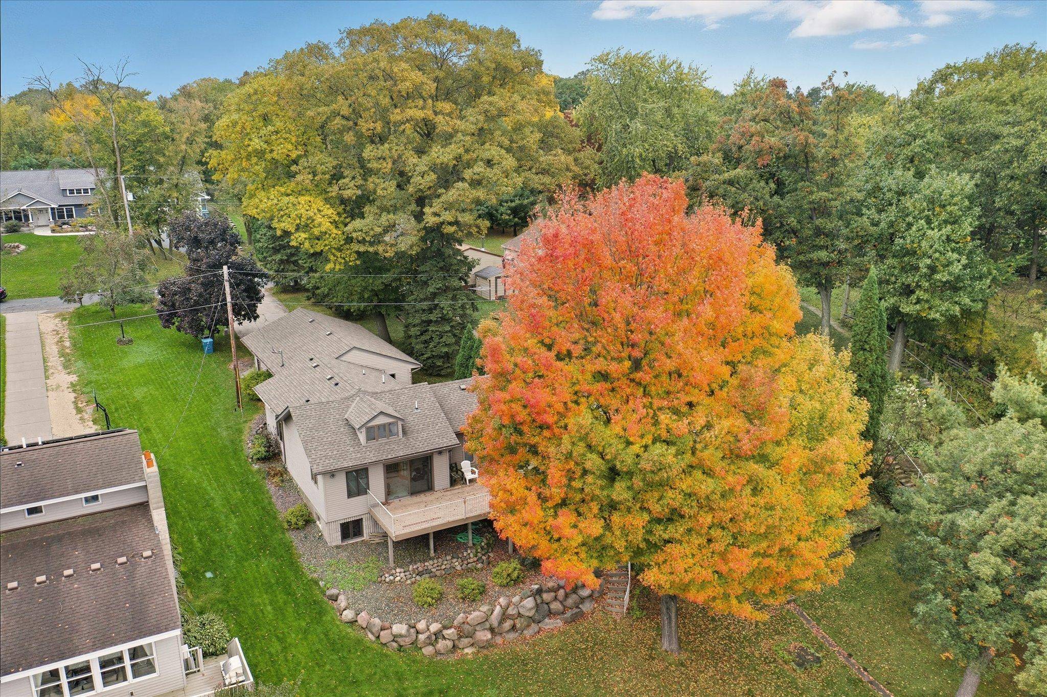 8580 215th ST N, Forest Lake, MN 55025