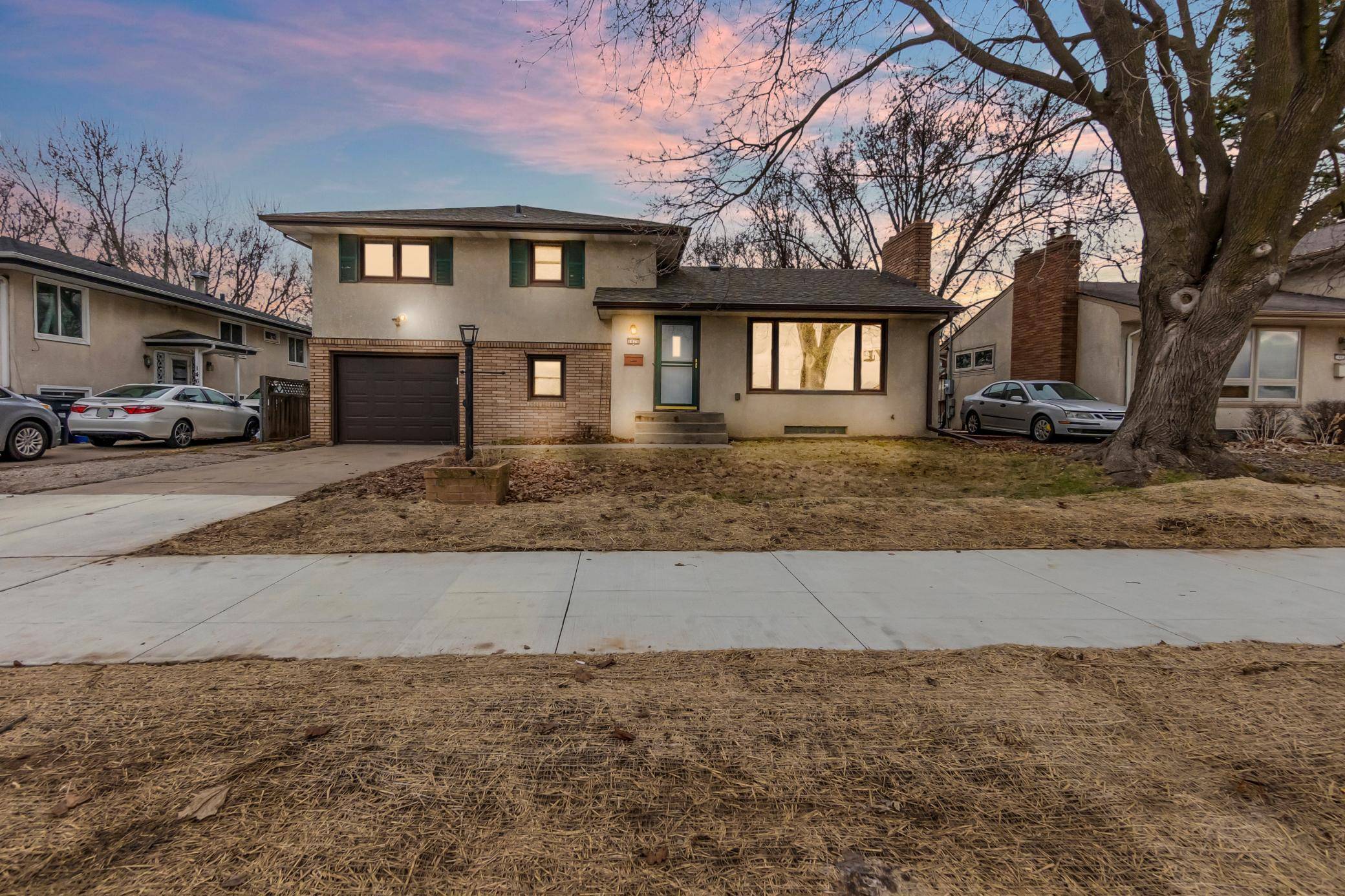 1479 Winthrop ST N, Saint Paul, MN 55119