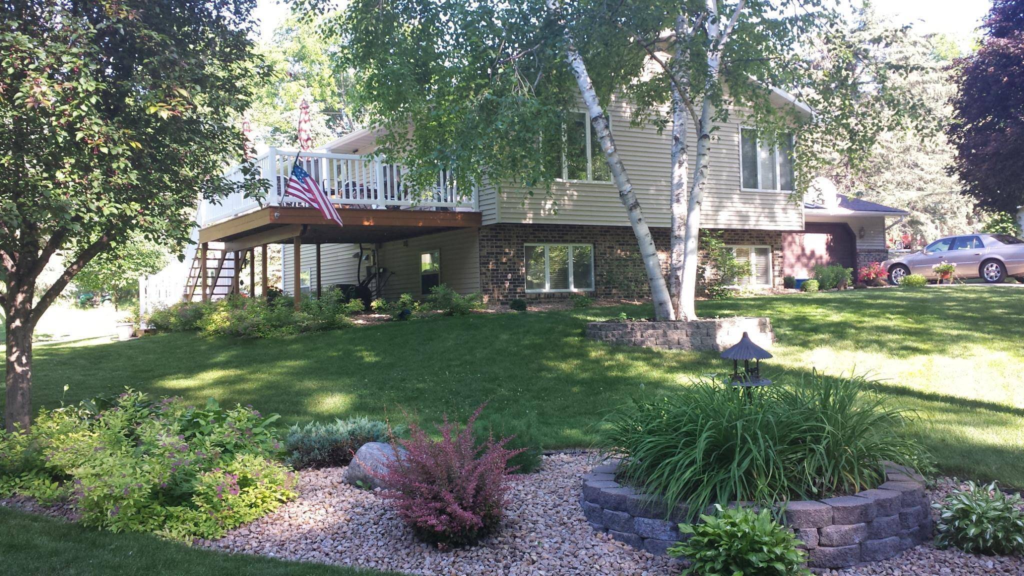 209 S 10th ST, Montevideo, MN 56265