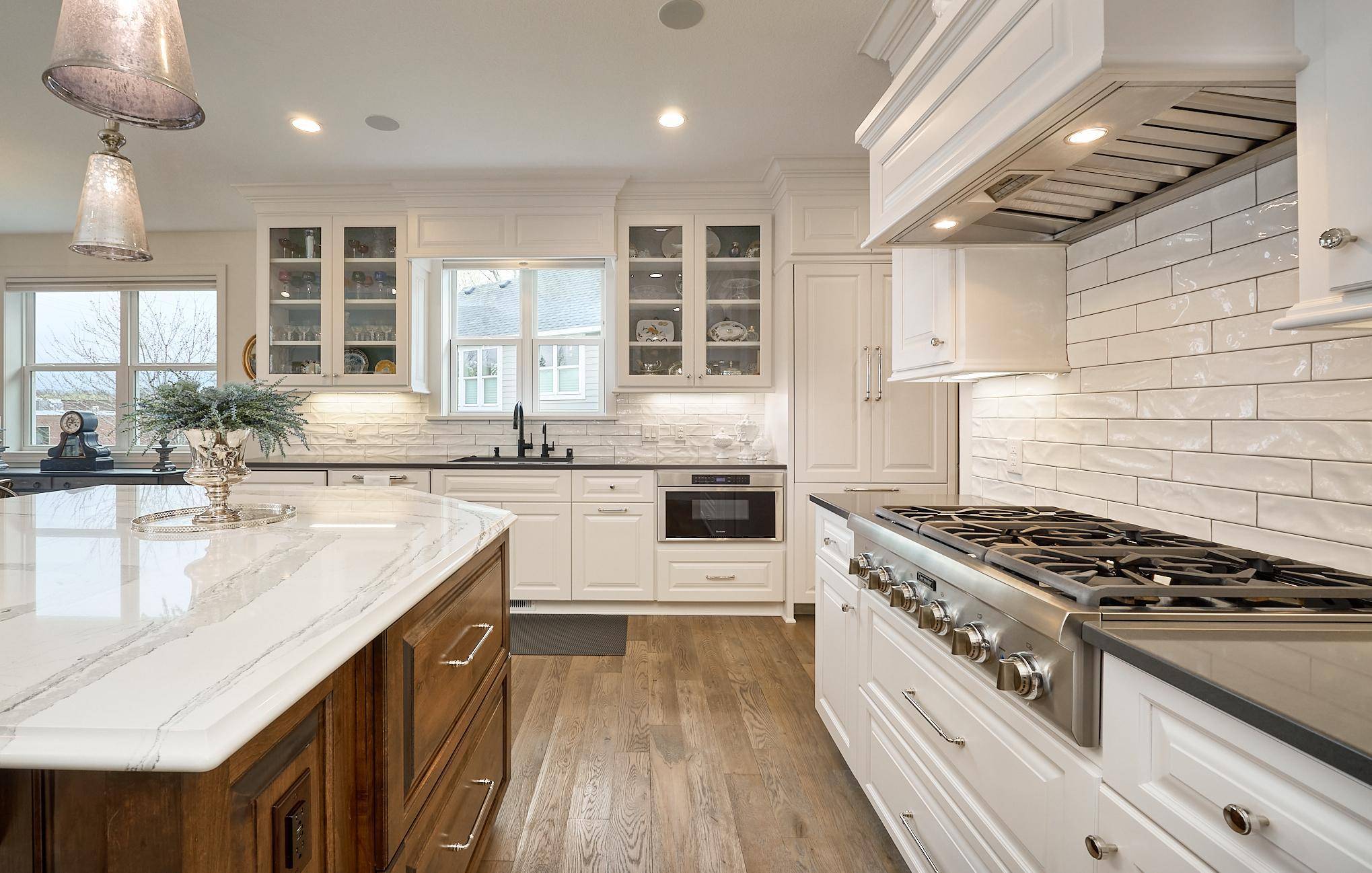 208 Byrondale AVE, Wayzata, MN 55391