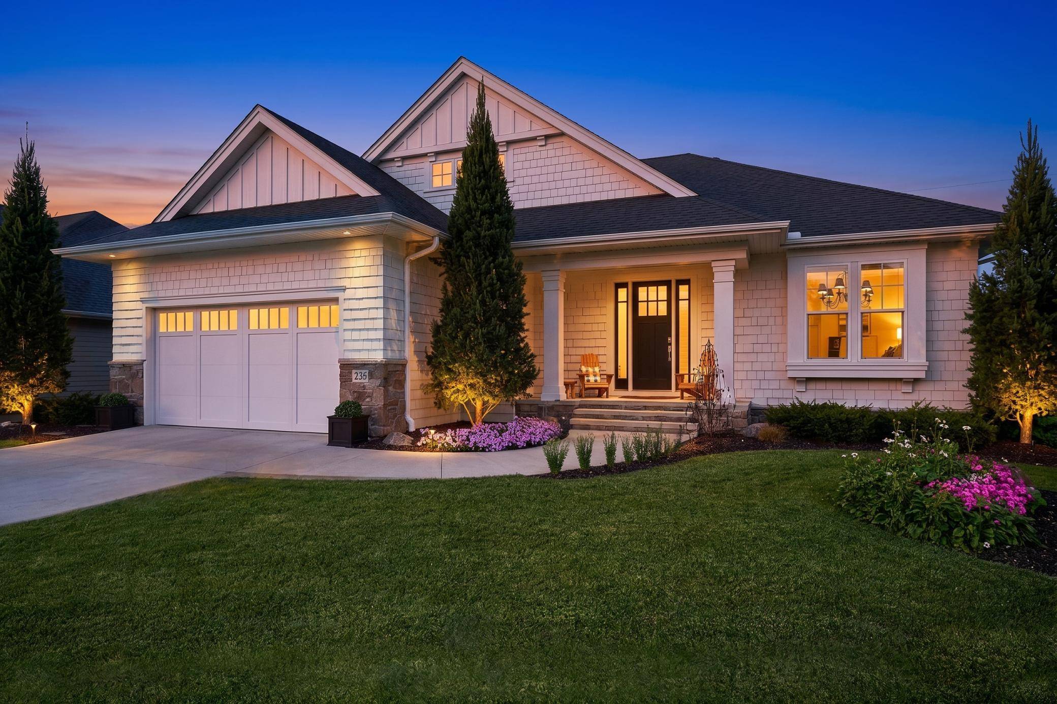 208 Byrondale AVE, Wayzata, MN 55391