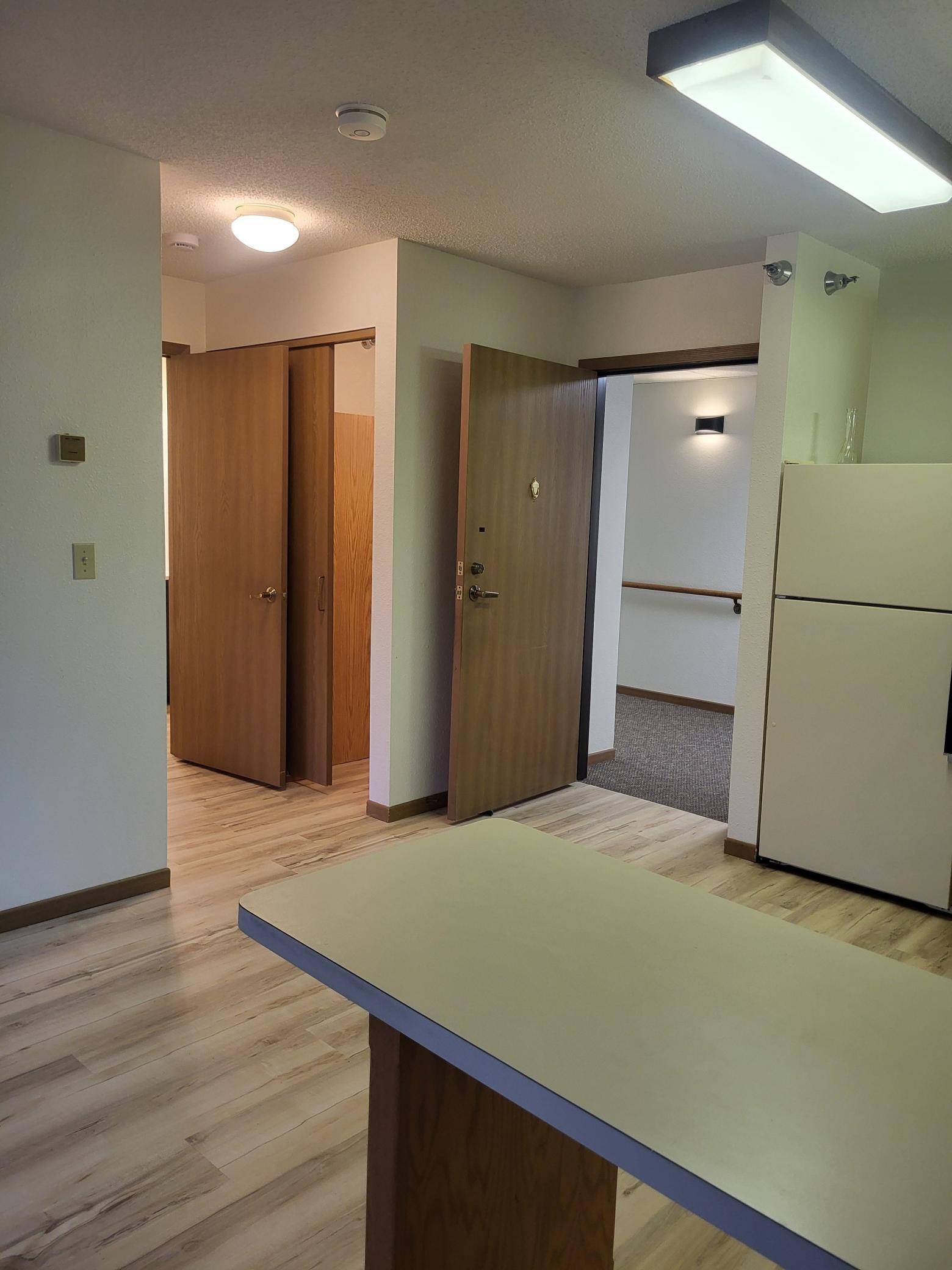 609 Main ST S #3, Renville, MN 56284