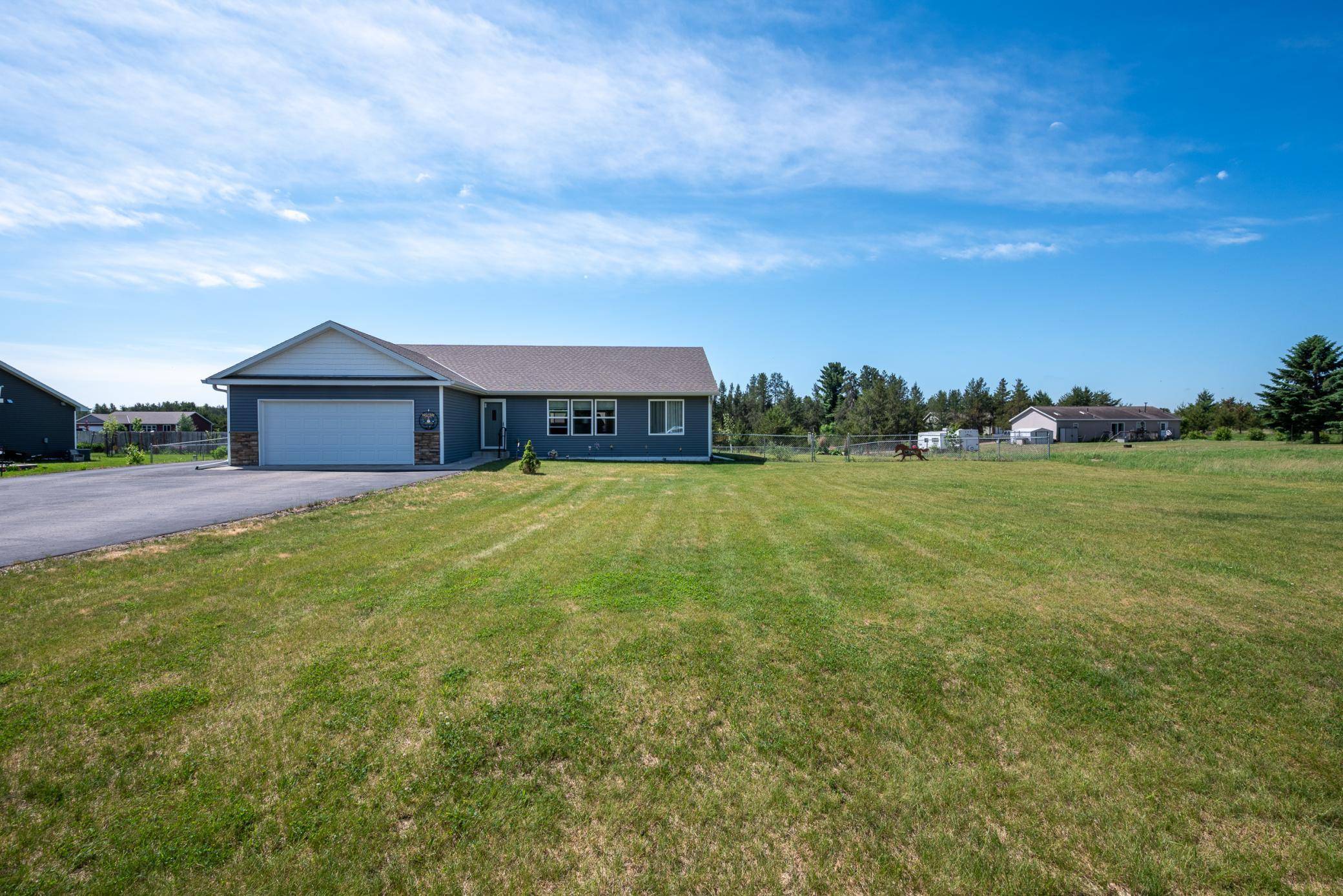 9103 3rd AVE, Pequot Lakes, MN 56472
