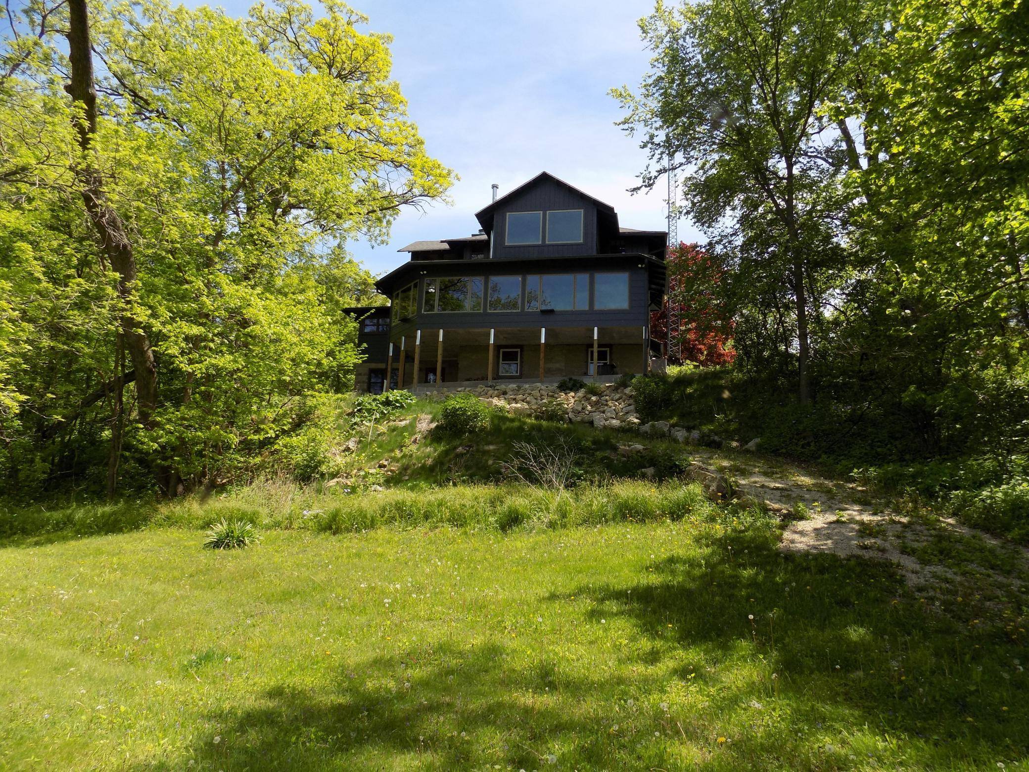 15 2nd AVE SW, Oronoco, MN 55960