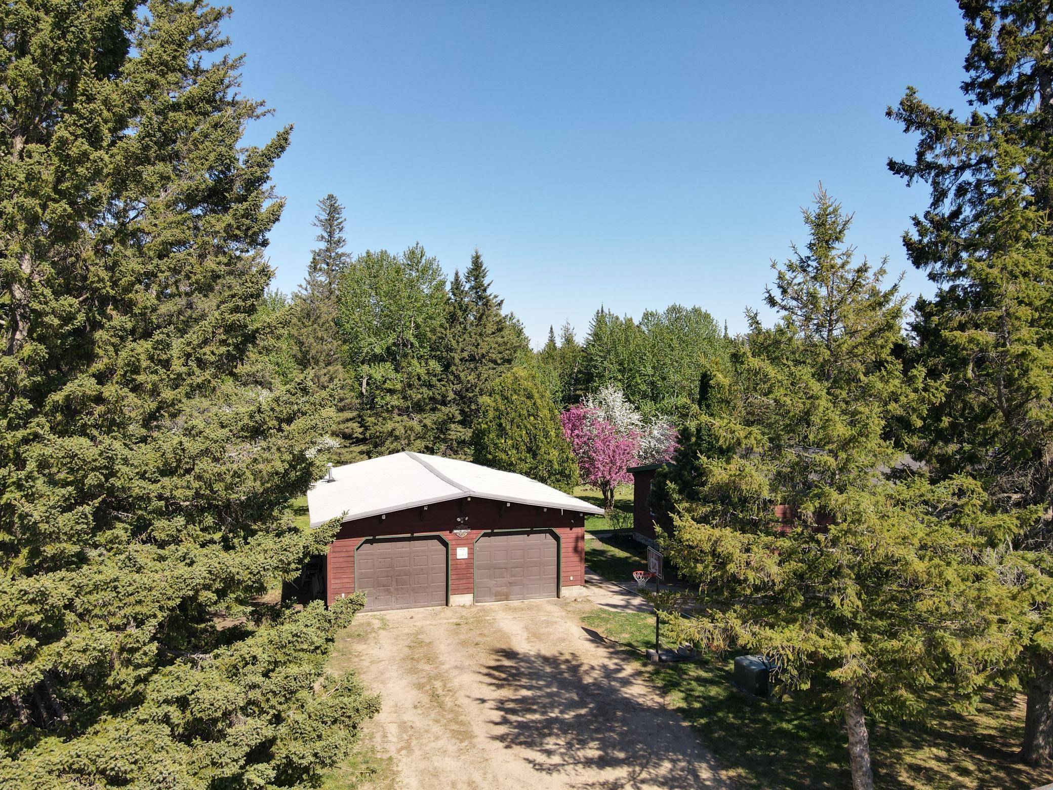 2700 Glenwood DR, Grand Rapids, MN 55744