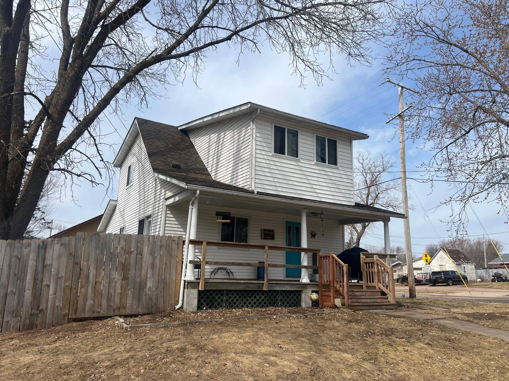 504 Phipps AVE, Rice Lake, WI 54868