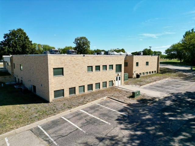 1100 E Broadway ST, Redwood Falls, MN 56283