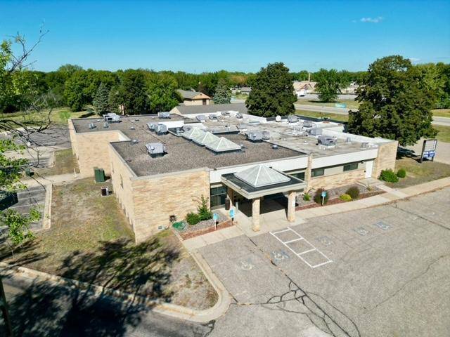 1100 E Broadway ST, Redwood Falls, MN 56283