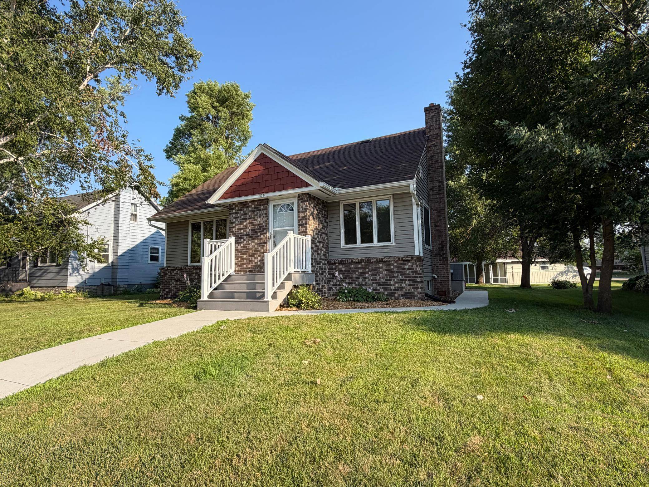 105 Kentucky AVE, Hoffman, MN 56339