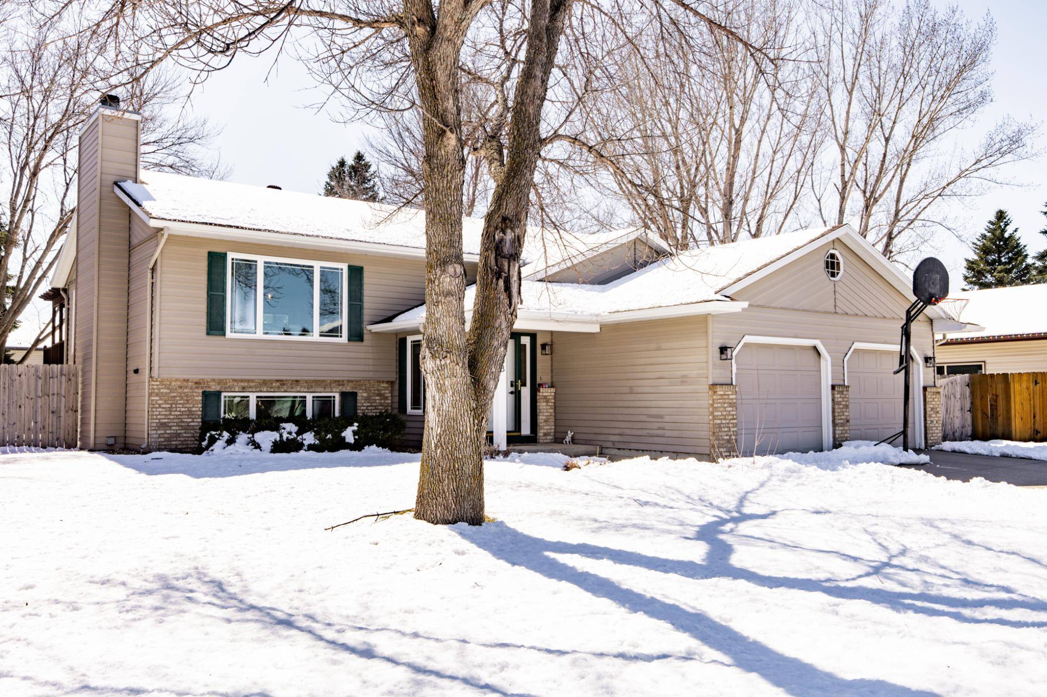 2408 34th AVE S, Fargo, ND 58104