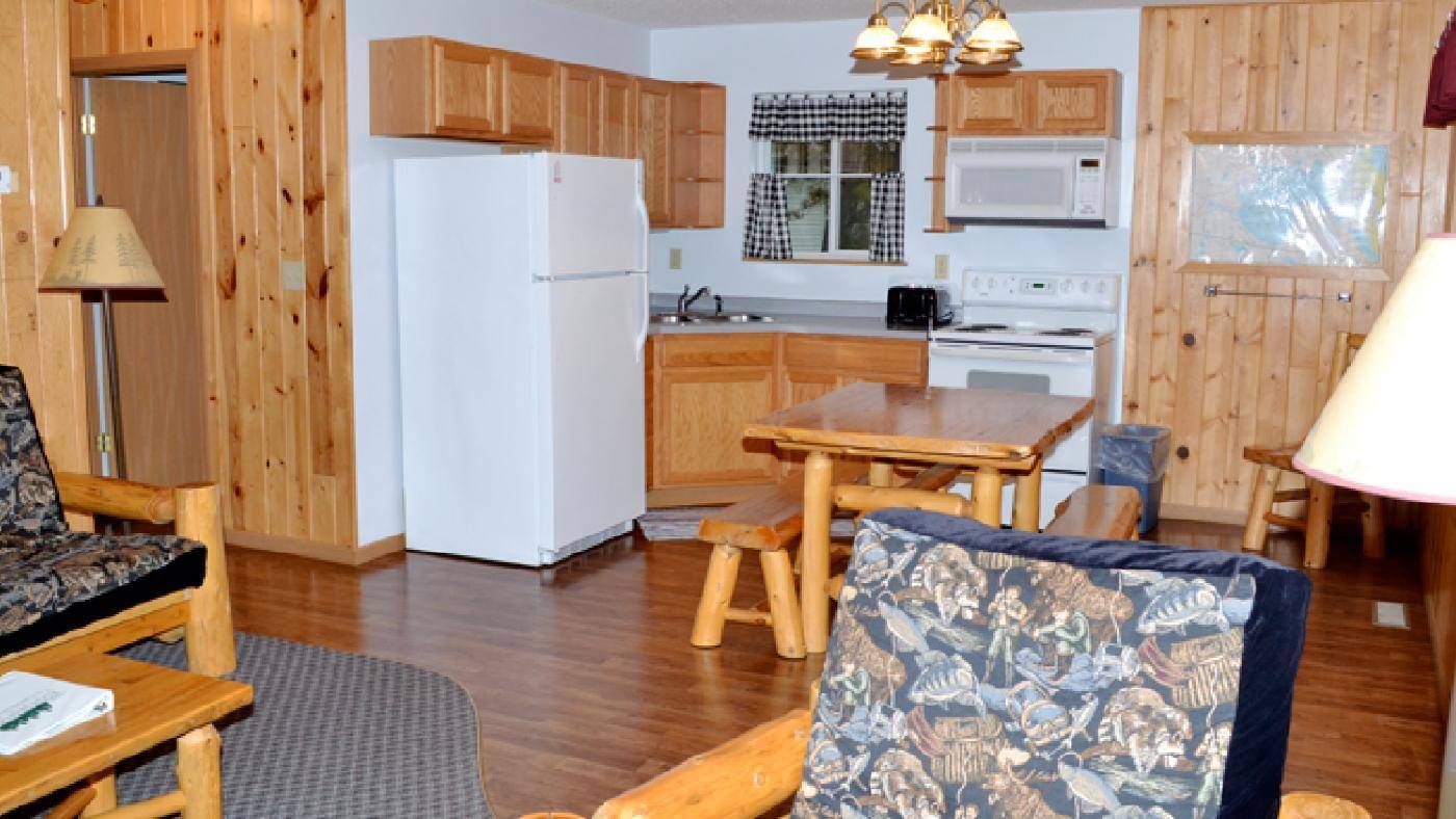 952 River DR NW, Bena, MN 56626