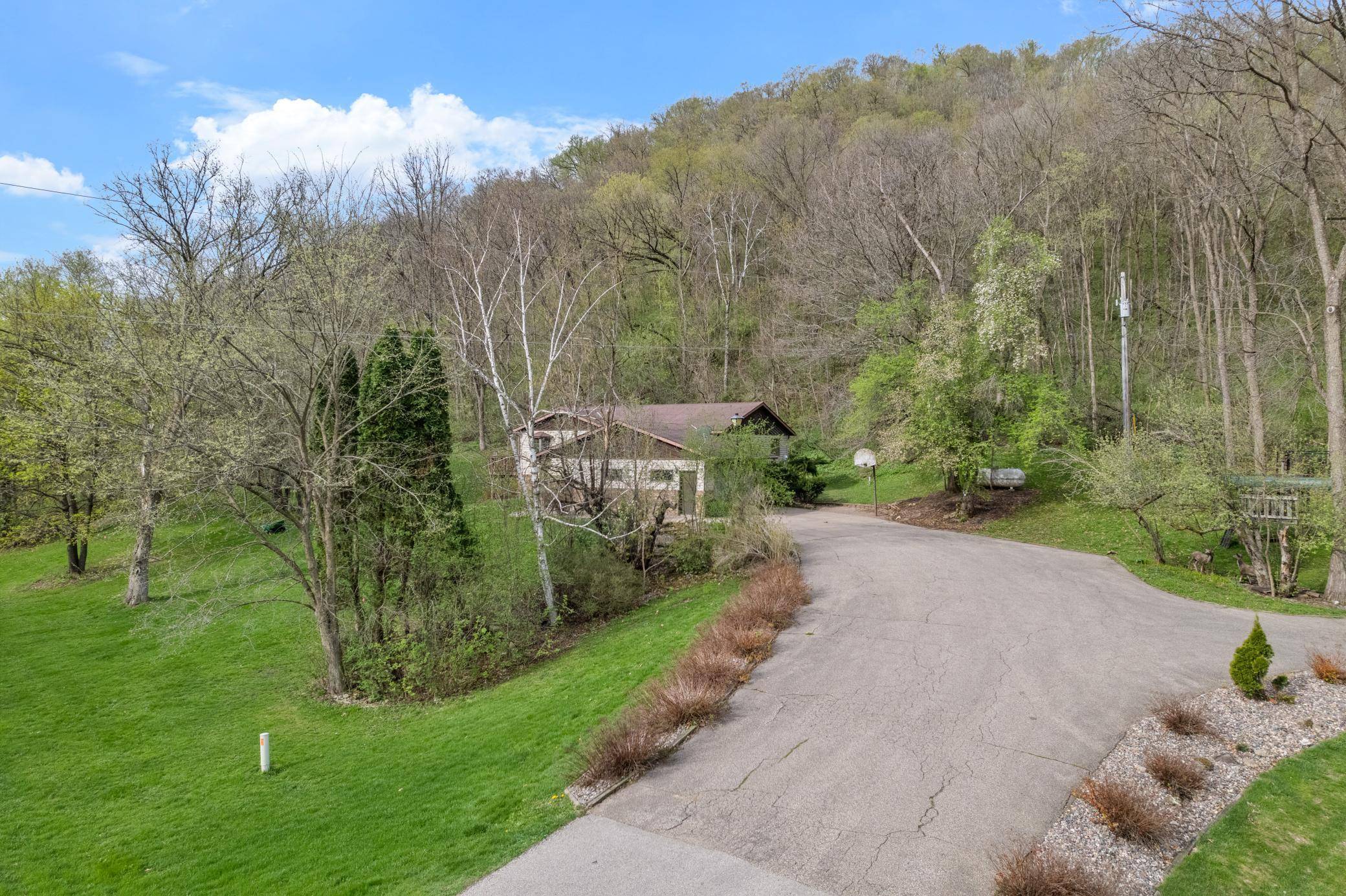 15107 County Road 25, Rollingstone, MN 55969