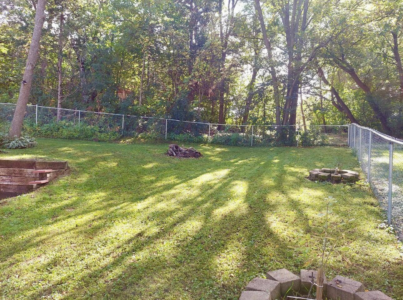 1515 Calvary Hill LN, Saint Cloud, MN 56301