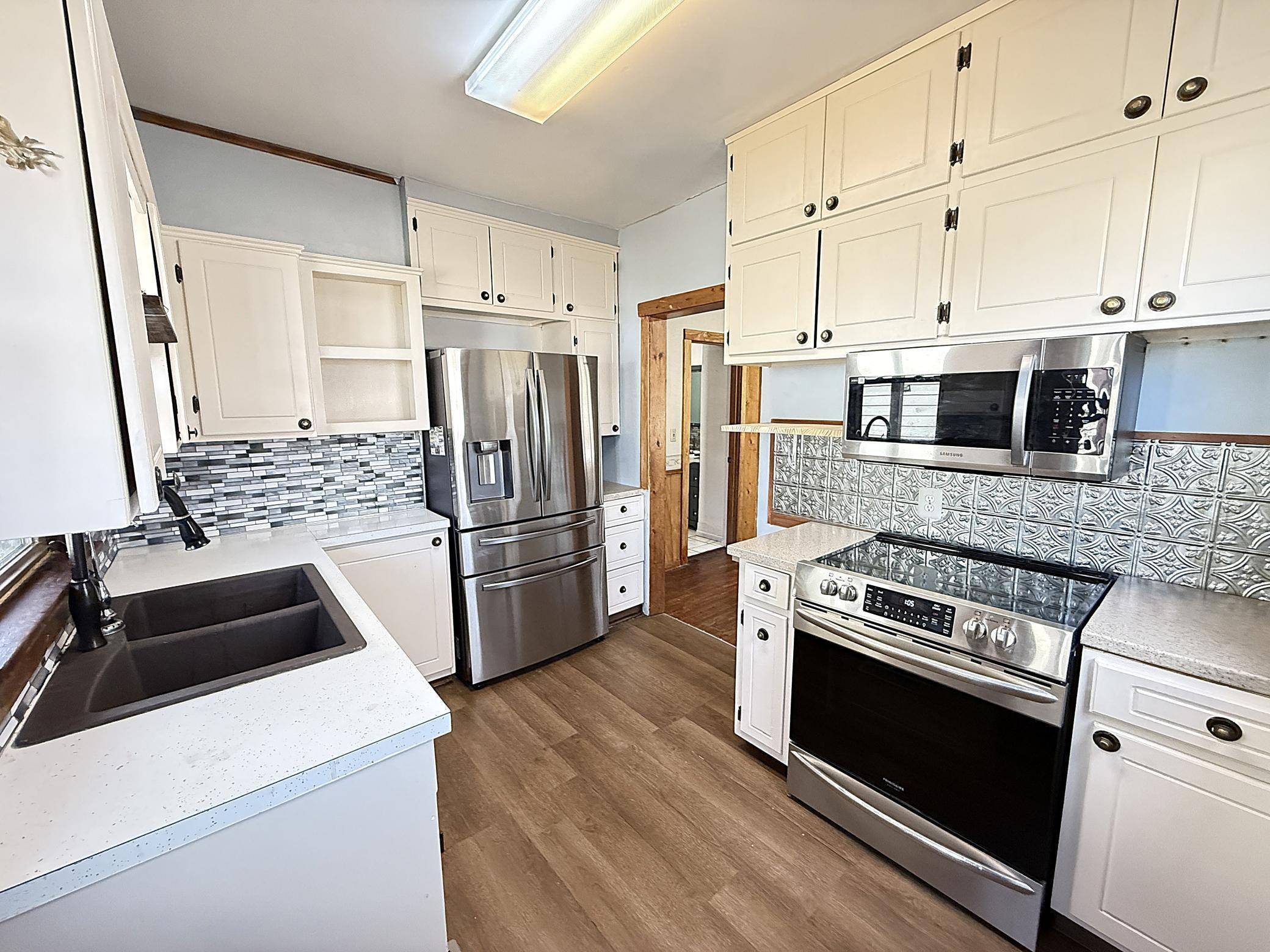 112 4th ST NW, Ortonville, MN 56278