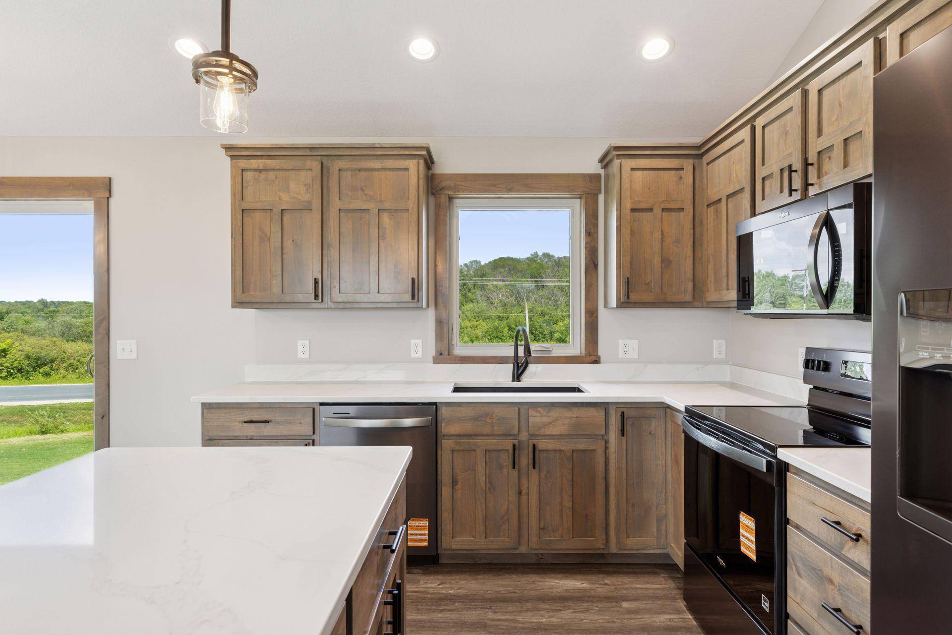 521 Summit Circle, Baldwin, WI 54002