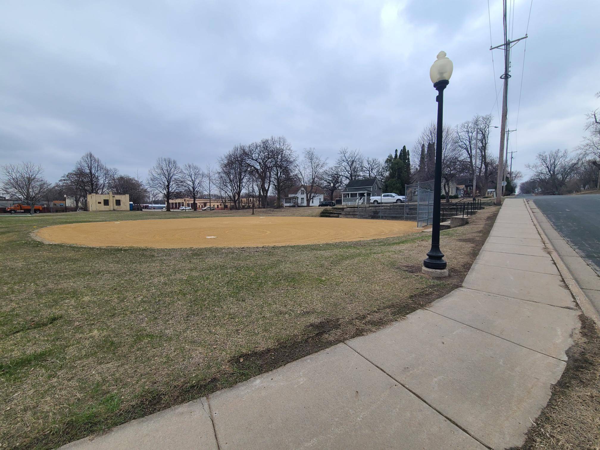 4XX Spring Street, Hastings, MN 55033