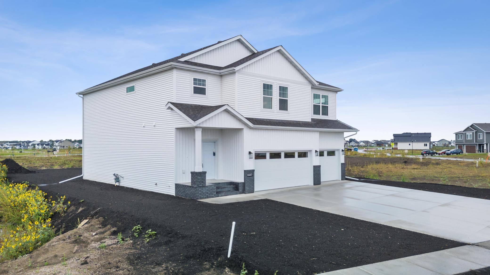 8378 62 ST S, Horace, ND 58047