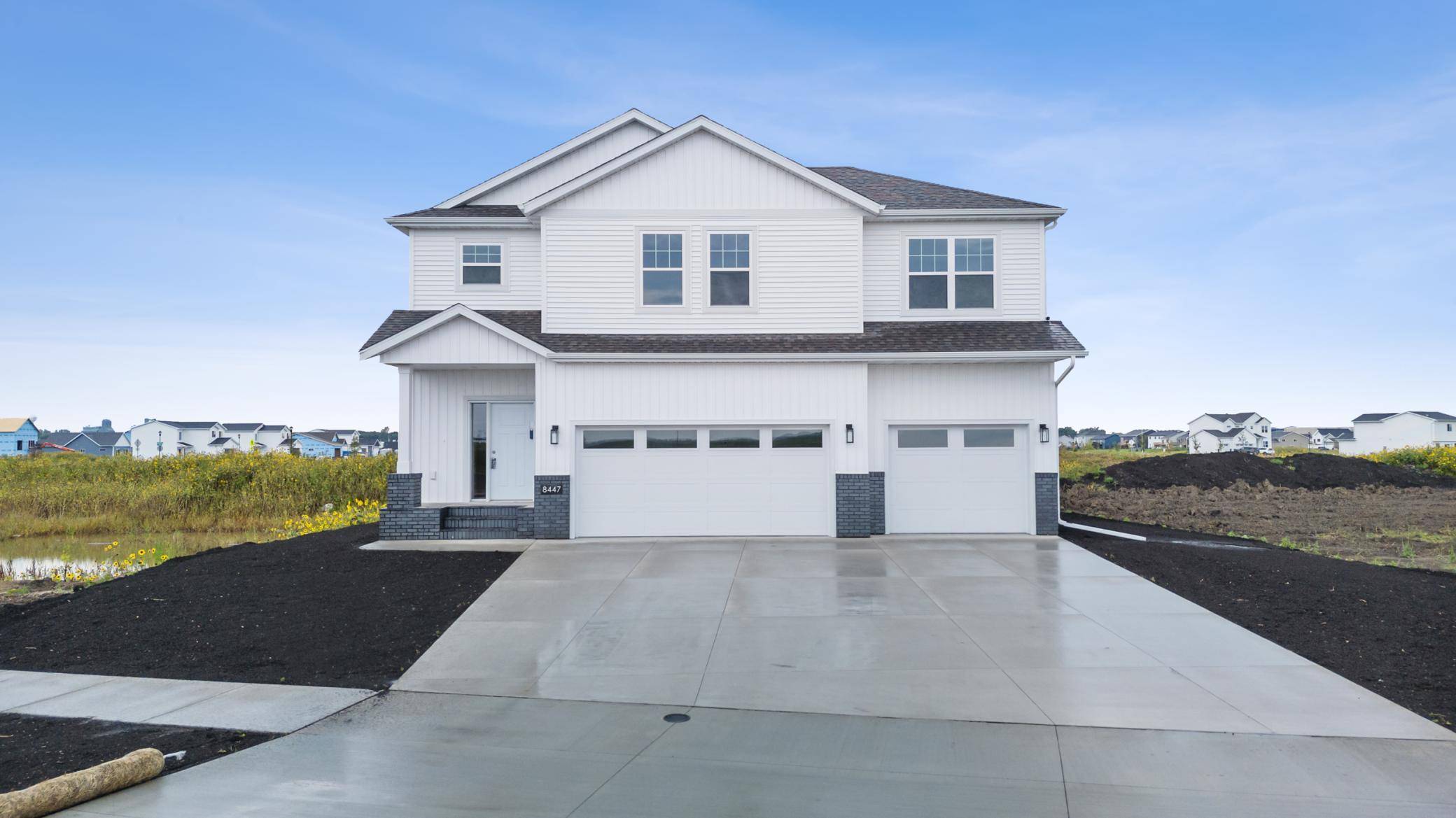 8378 62 ST S, Horace, ND 58047