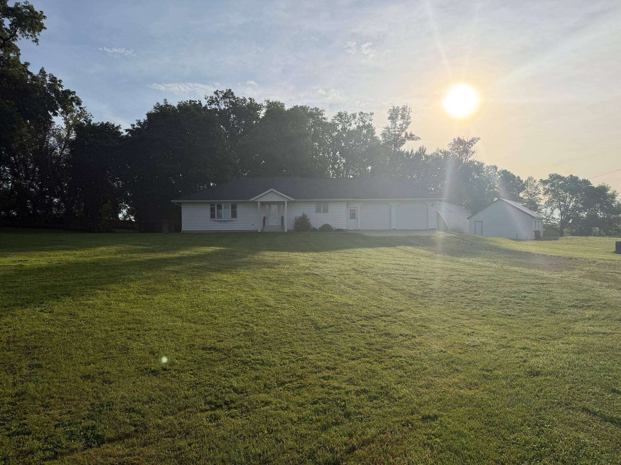 16612 670th AVE, Alden, MN 56009