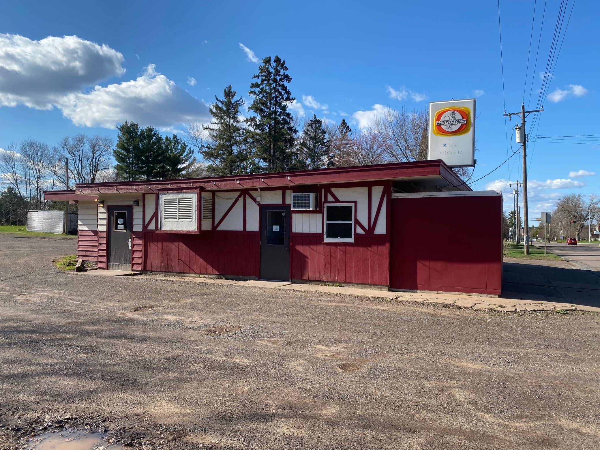 827 S Pine ST, Grantsburg, WI 54840