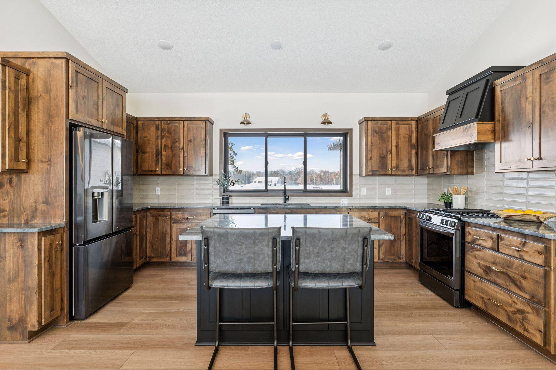 4582 Verde Valley RD NW, Oak Grove, MN 55303