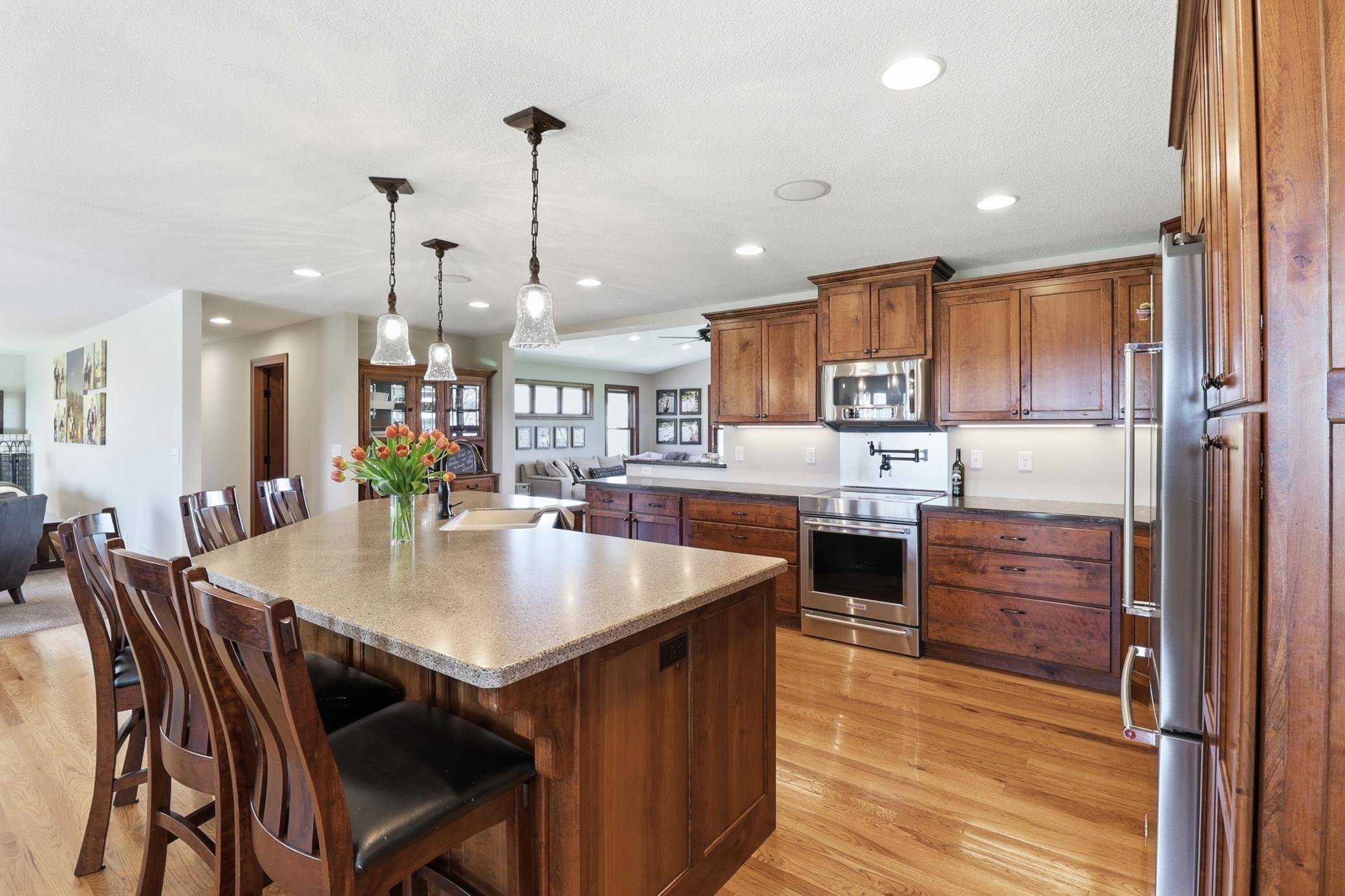 21356 Nicolai AVE, Hastings, MN 55033