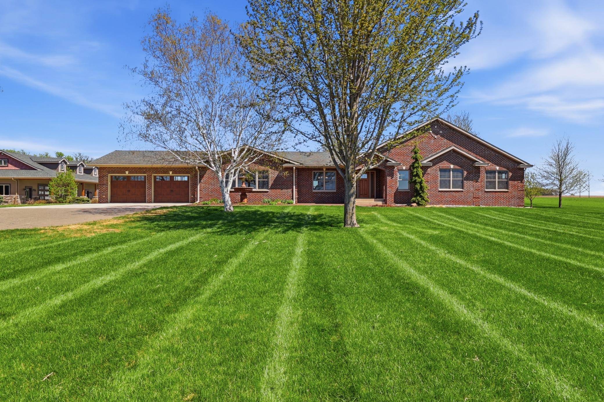 21356 Nicolai AVE, Hastings, MN 55033