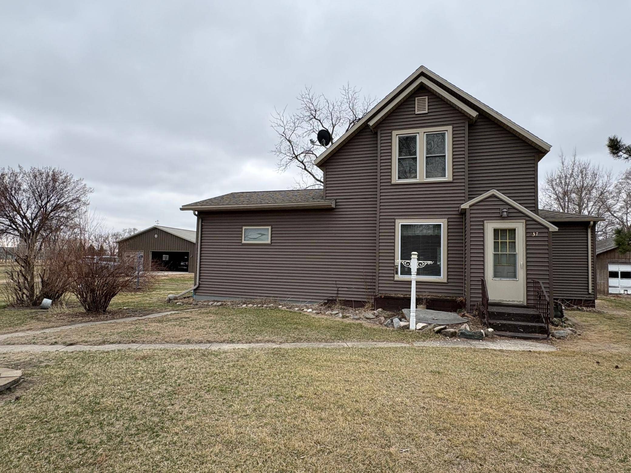 237 S Paul ST, Appleton, MN 56208