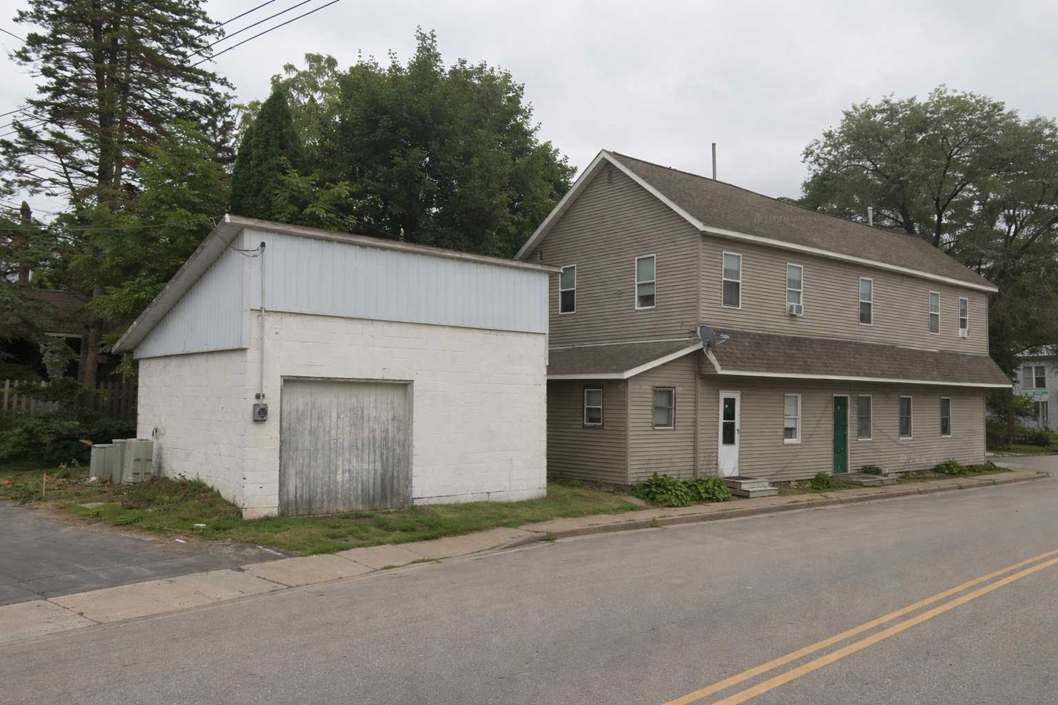 104 Pine ST, Glenwood City, WI 54013