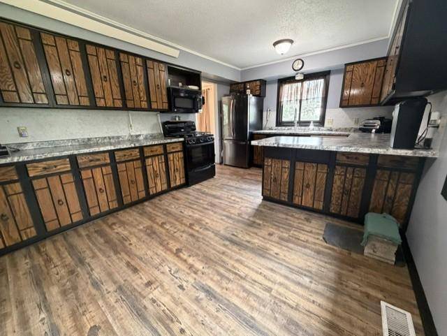58533 243 ST, Litchfield, MN 55355