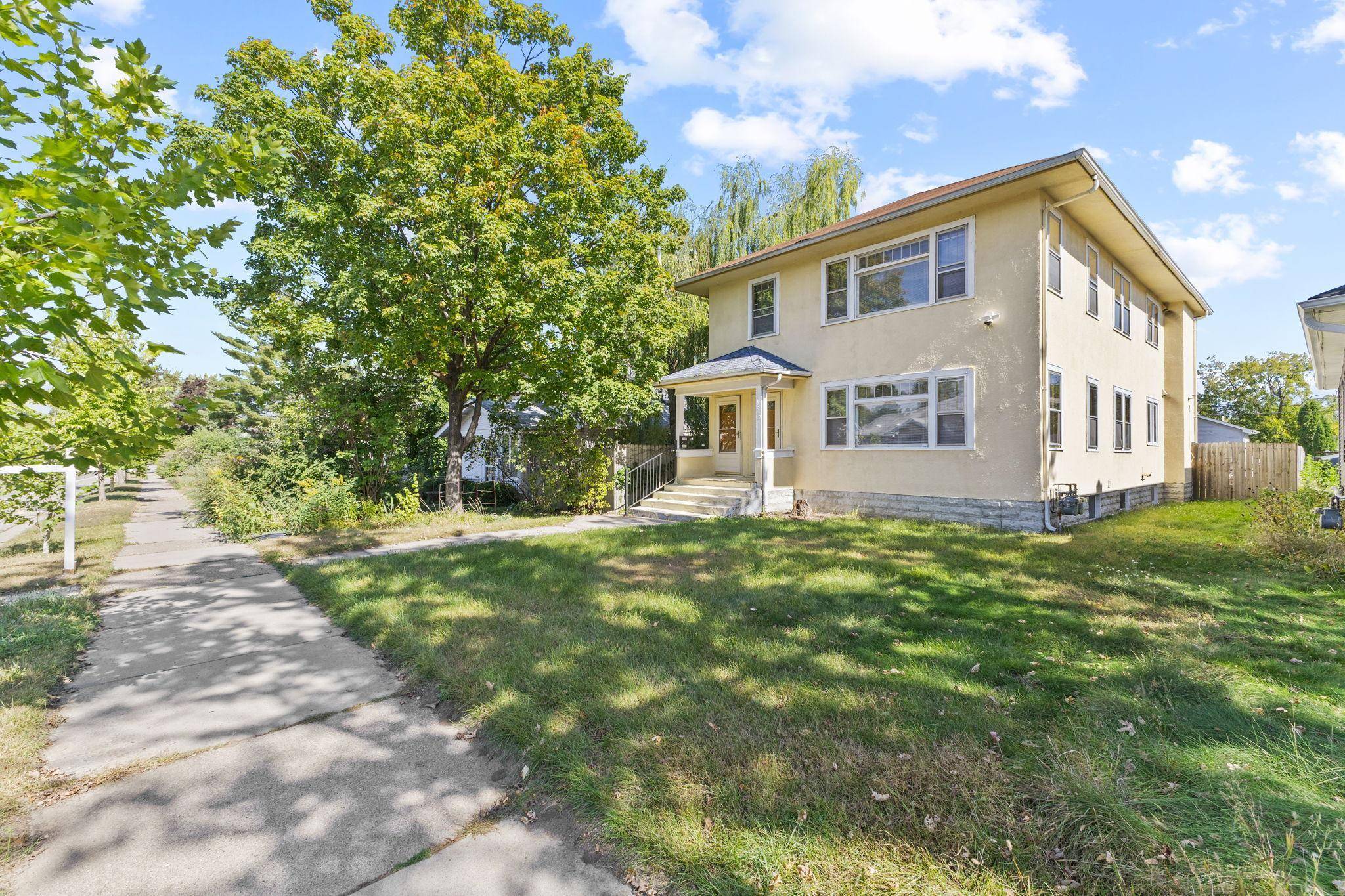 3847 Cedar AVE S, Minneapolis, MN 55407
