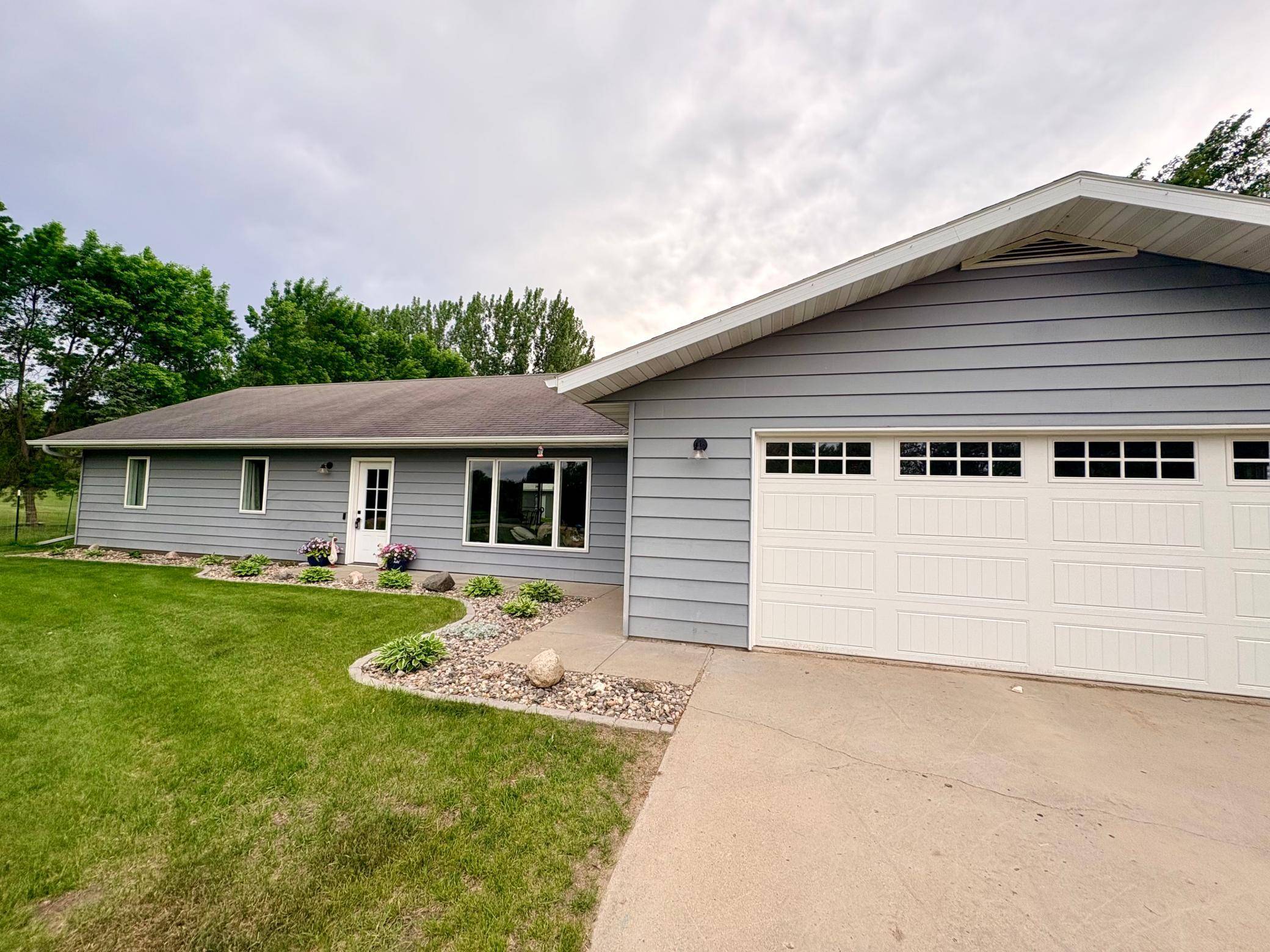 28169 Meadow DR, Detroit Lakes, MN 56501