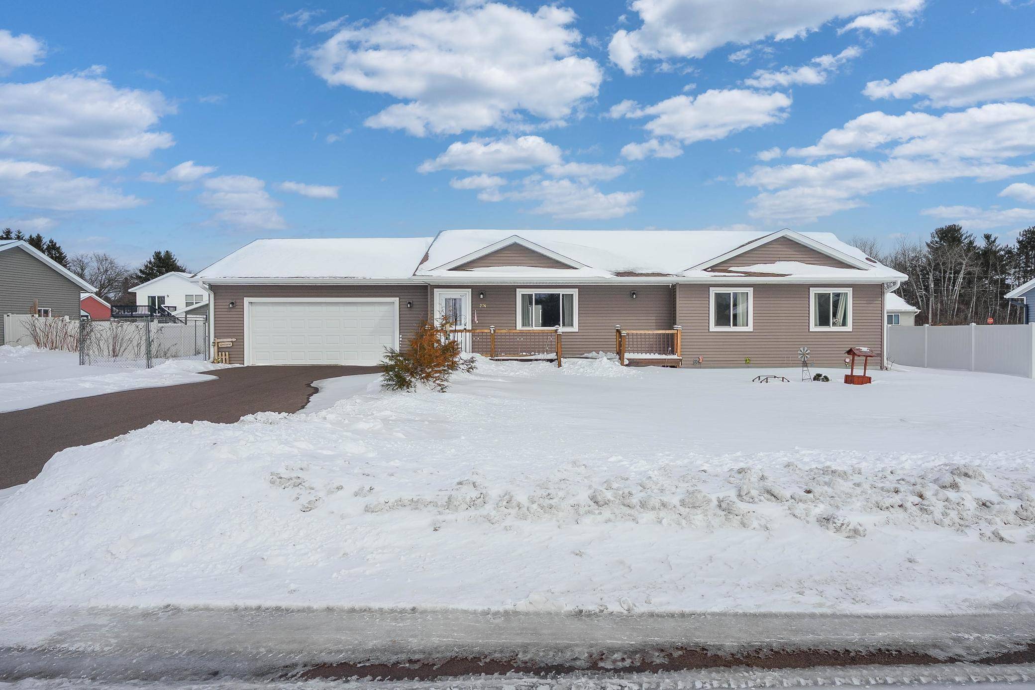 274 Nielsen LN, Chetek, WI 54728