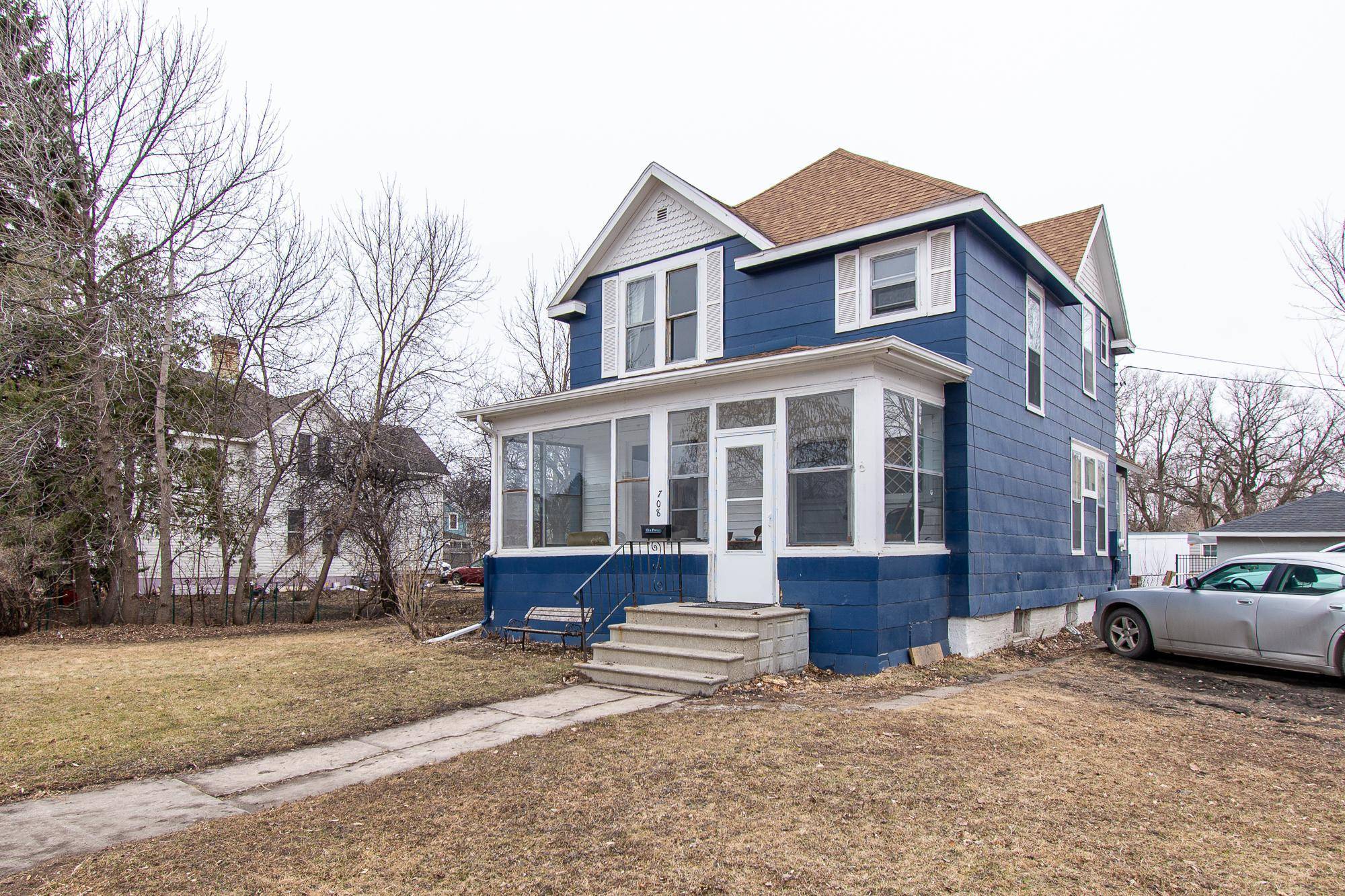 708 7th ST N, Fargo, ND 58102