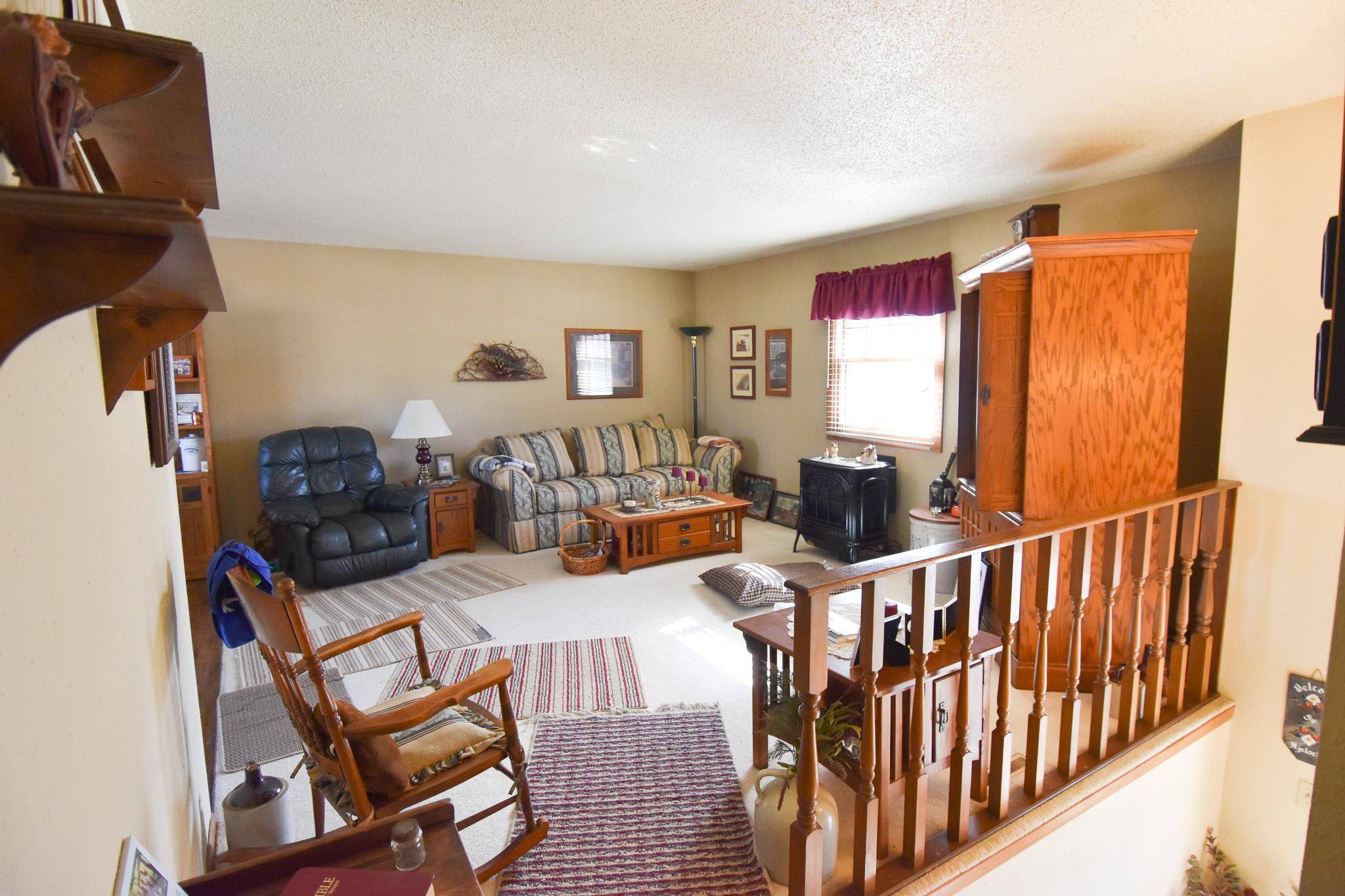 105 Valley View RD, Karlstad, MN 56732