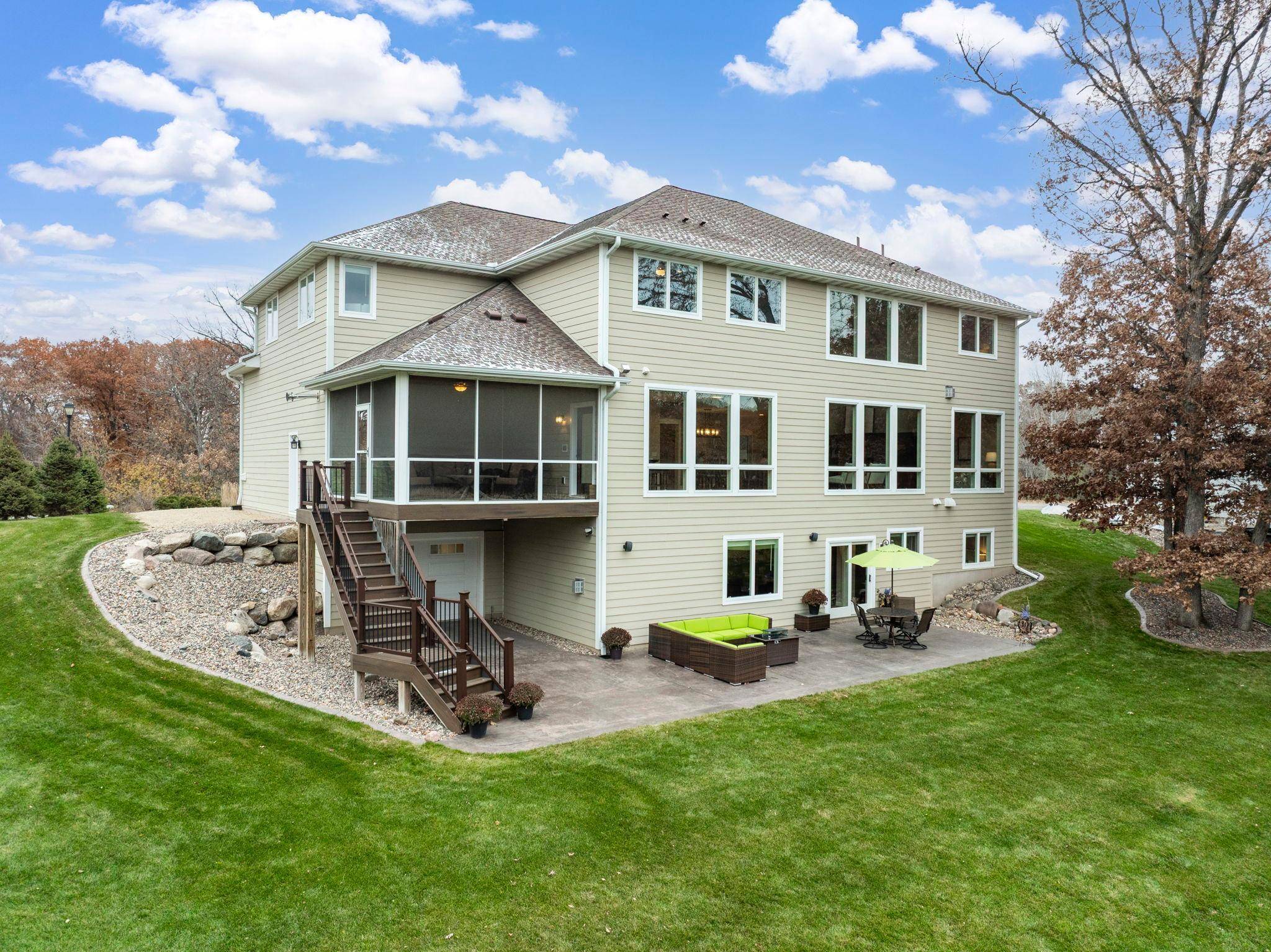 18928 Katrine CT, Lakeville, MN 55044