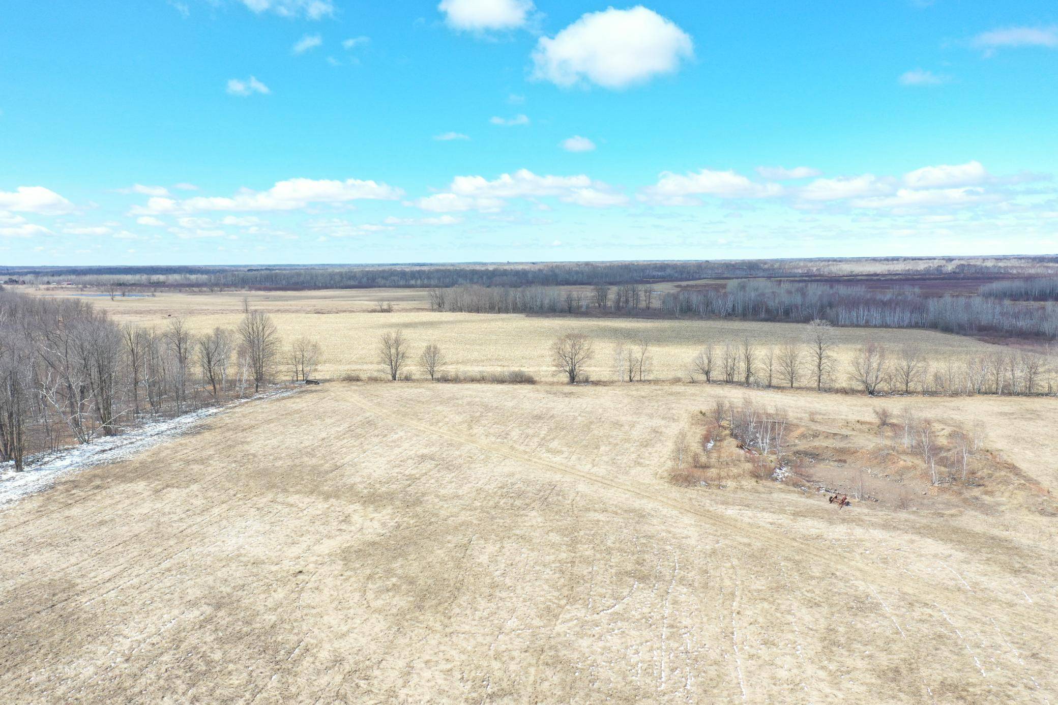 41273 Swede ALY, Hinckley, MN 55037