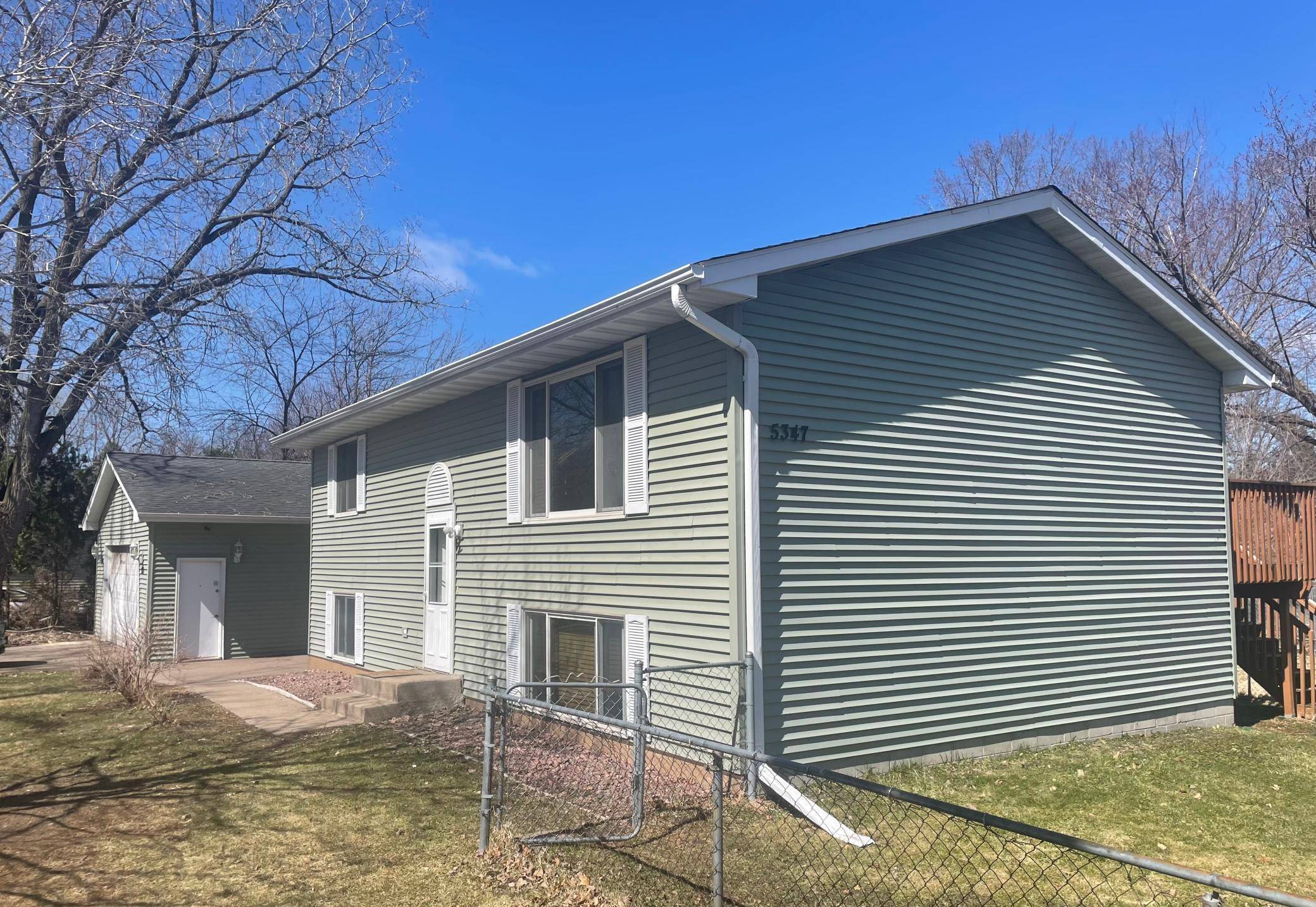 5347 Portland AVE, White Bear Twp, MN 55110