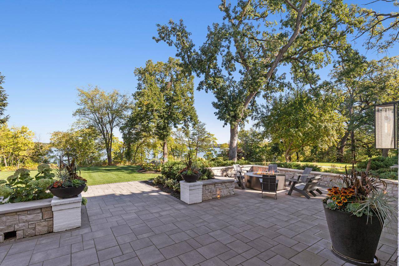 4889 E Lake Harriet Pkwy, Minneapolis, MN 55419