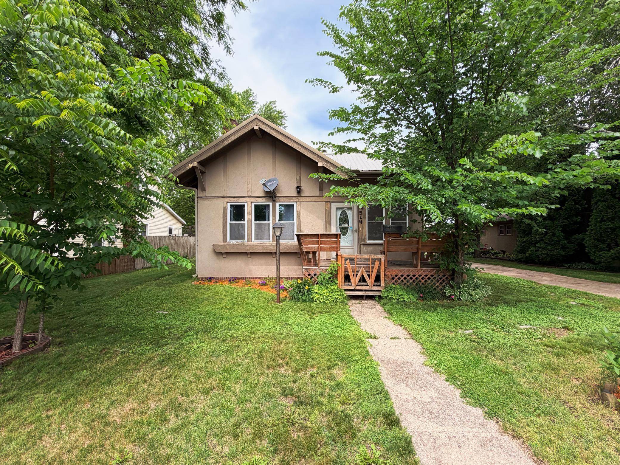 514 W Mill ST, Paynesville, MN 56362