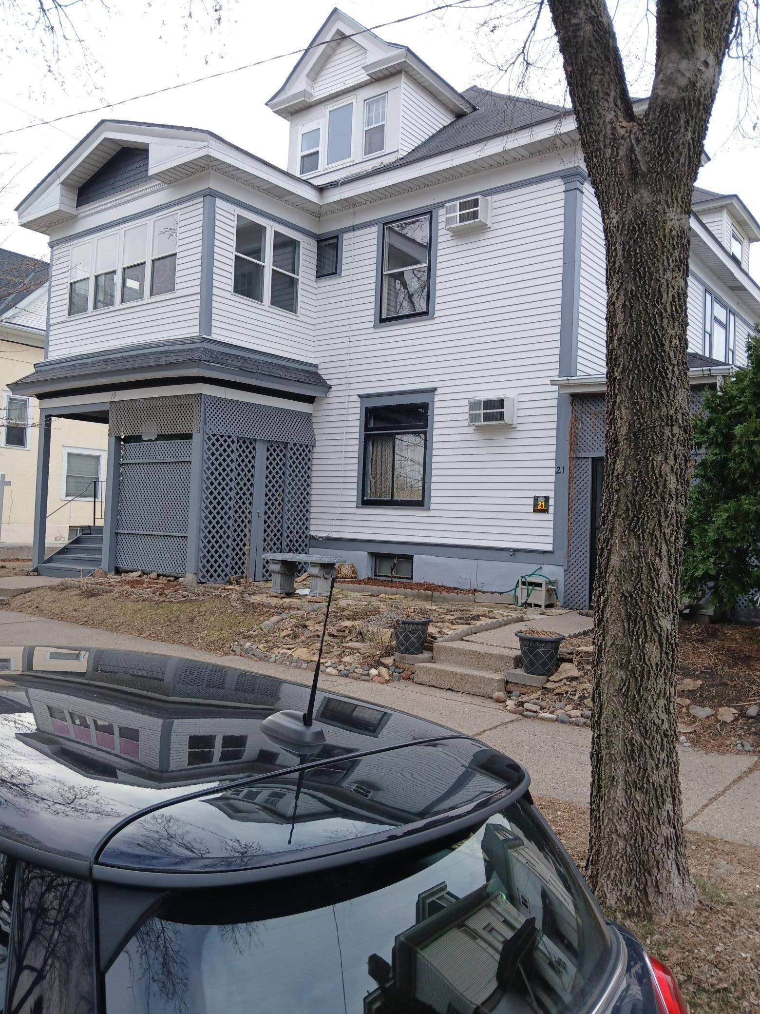 19 W 25th ST, Minneapolis, MN 55404